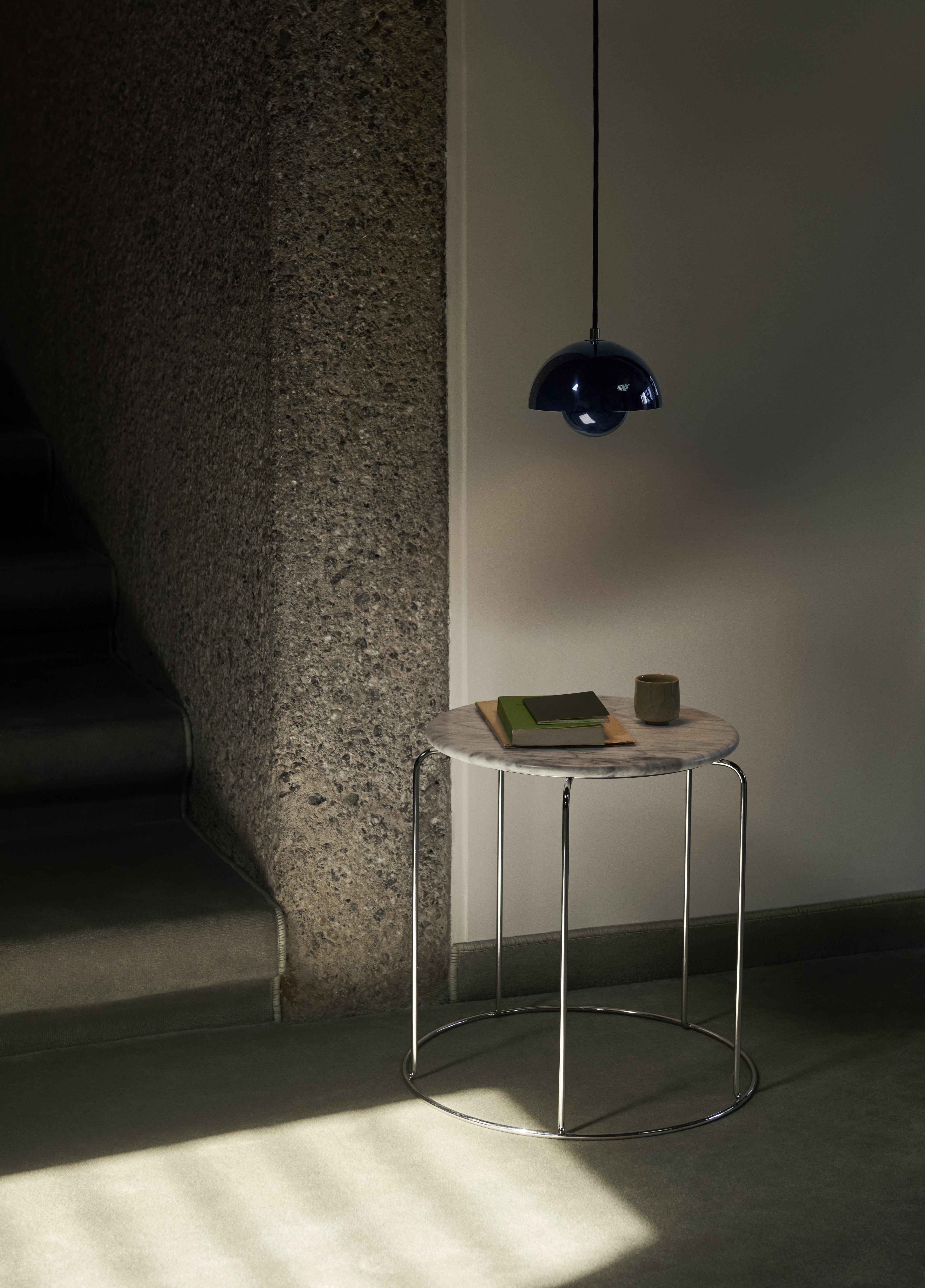 Lampa visící FLOWERPOT ocelová modrá