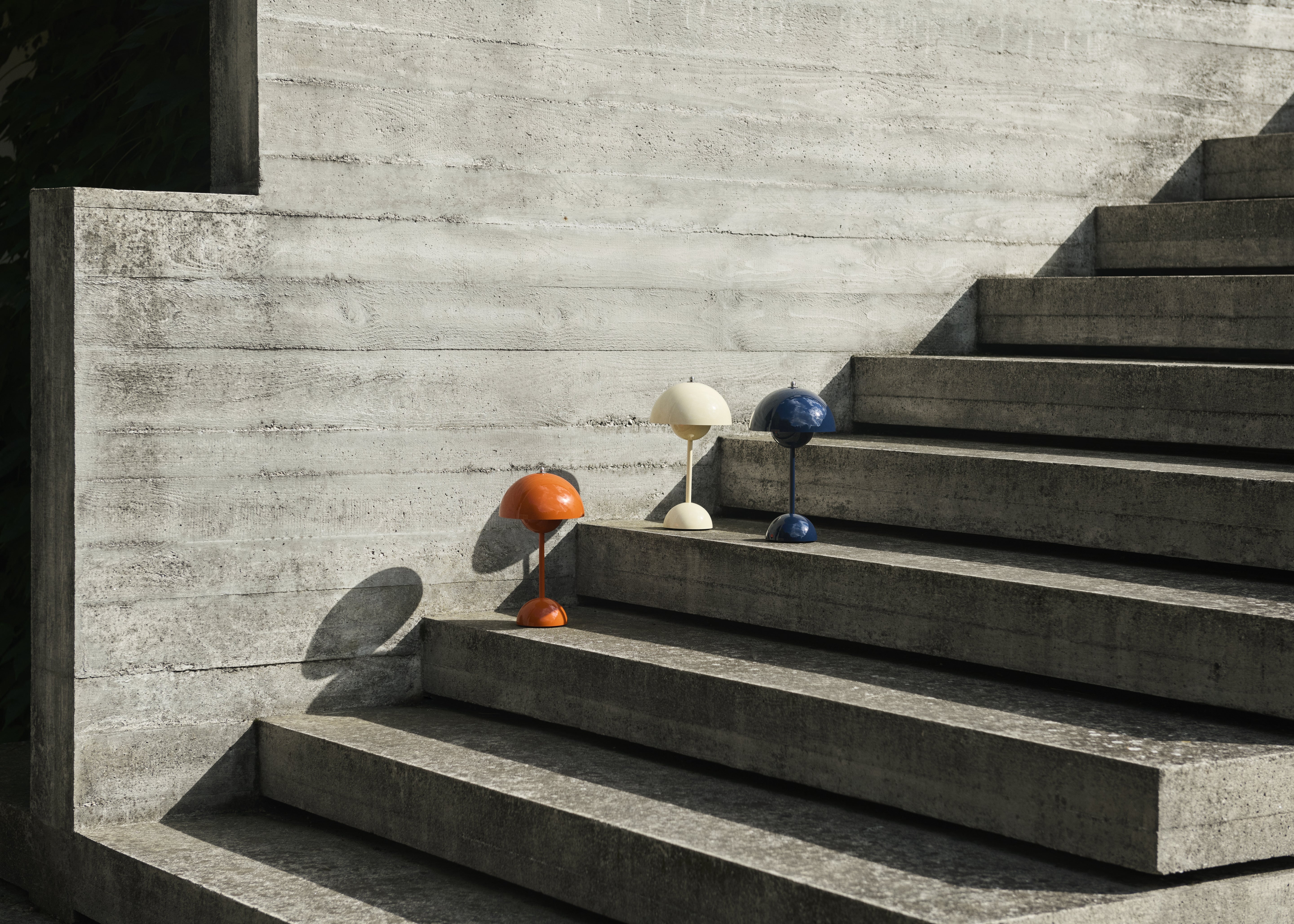 Lampa přenosná FLOWERPOT VP9 oranžová