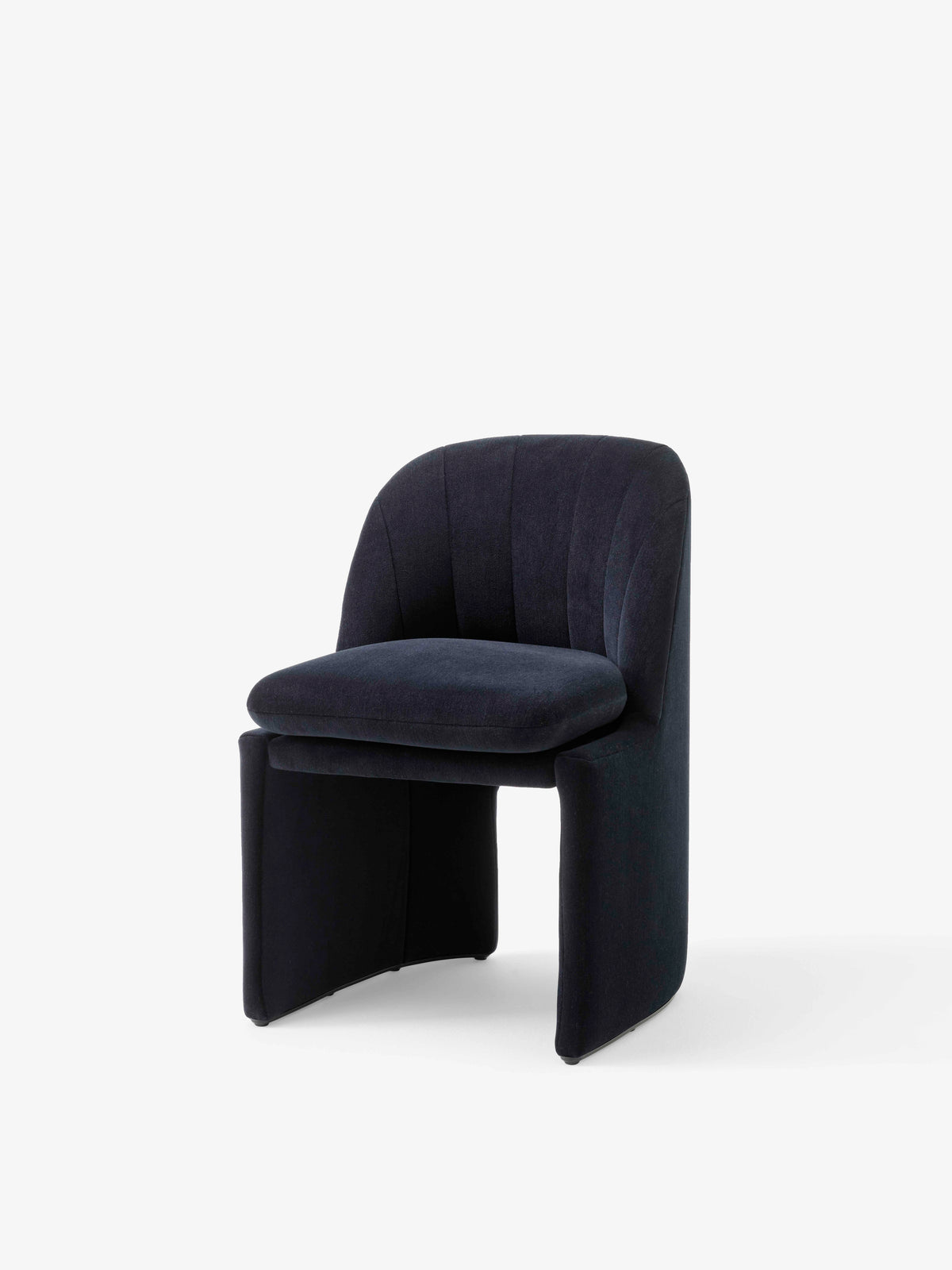 Krzeslo LOAFER SC106 čalouněné