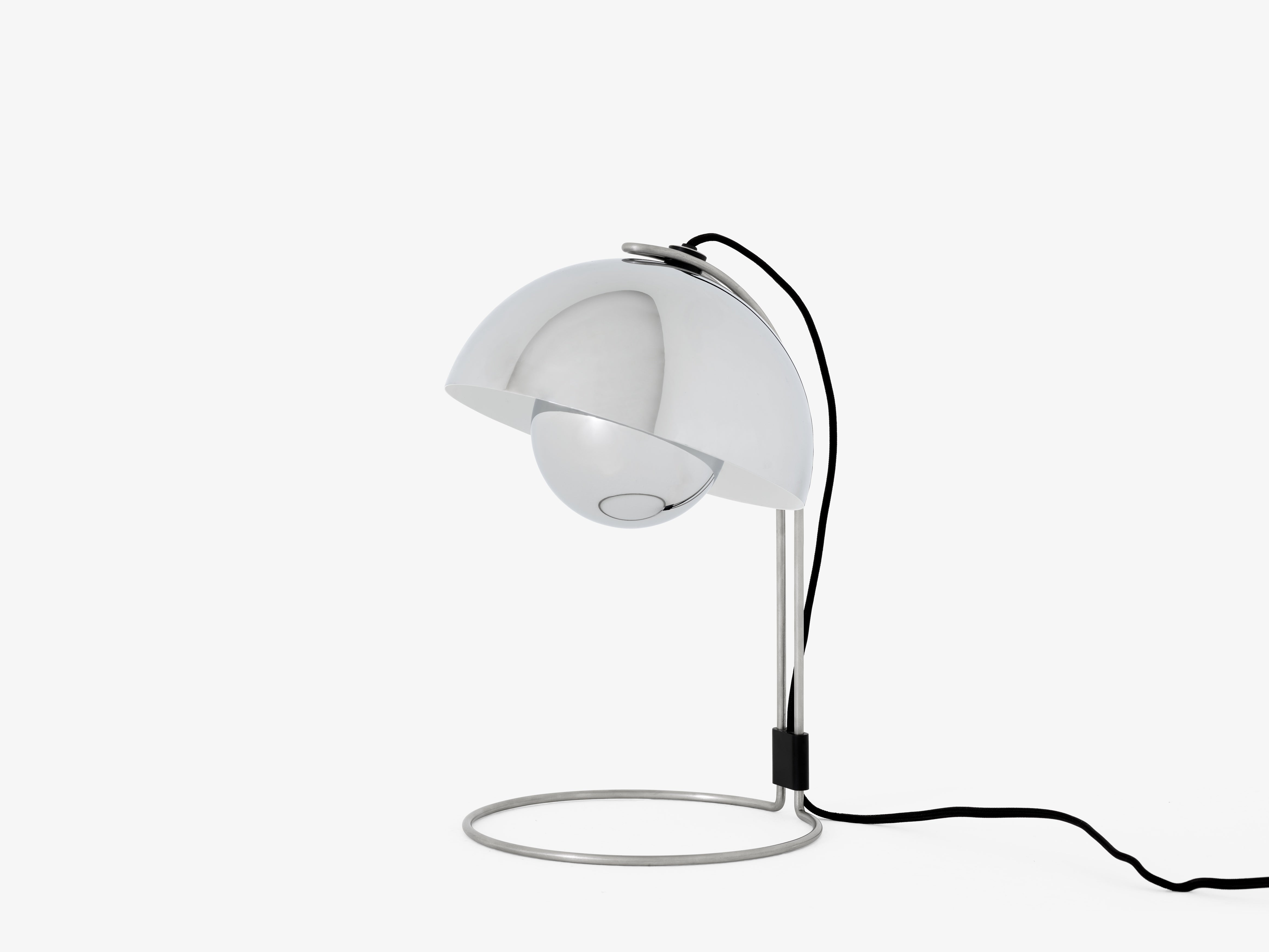Stolní lampa FLOWERPOT VP4 chromovaná