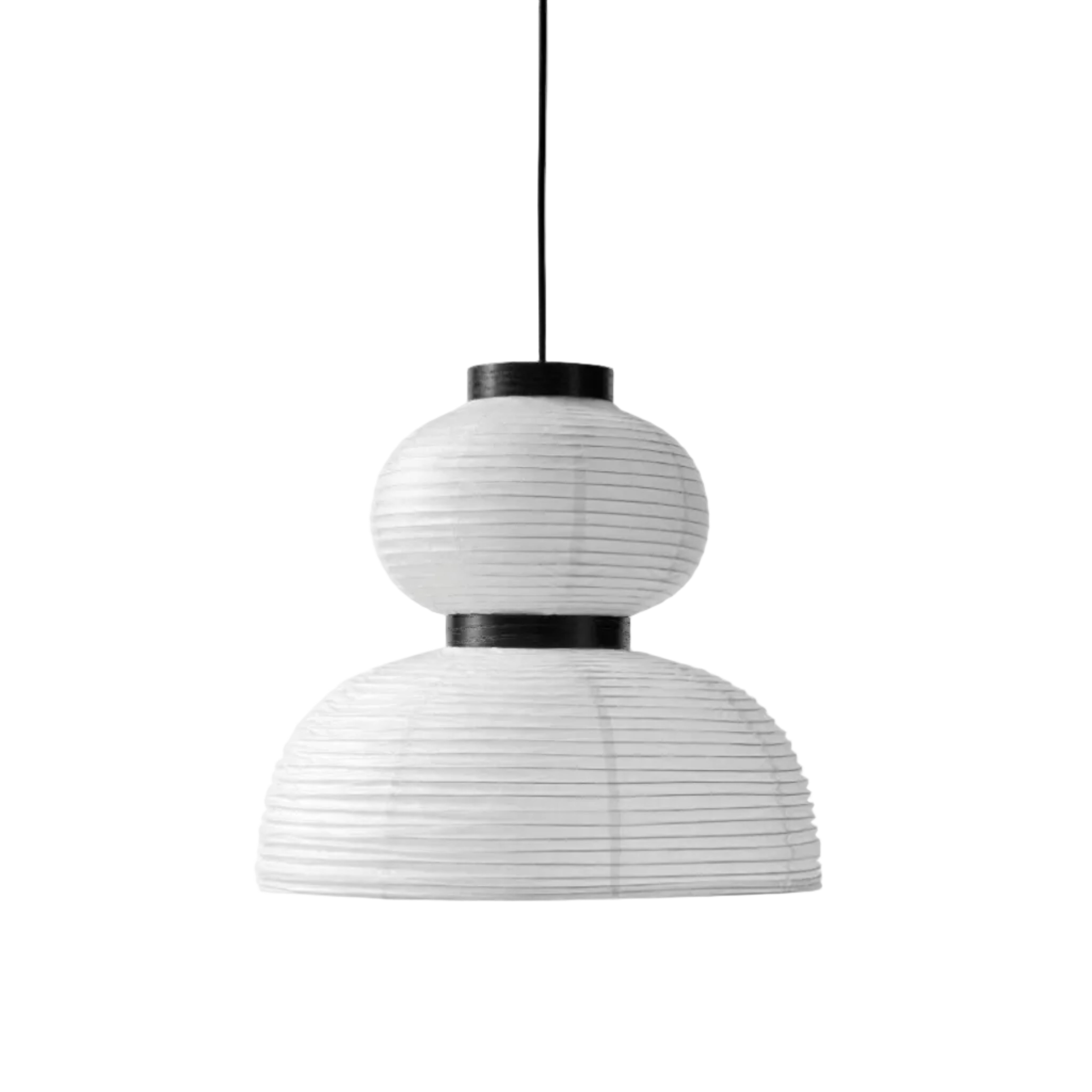 Lampa visící FORMAKAMI JH4 s bílým papírovým stínidlem a černým dubovým povrchem.