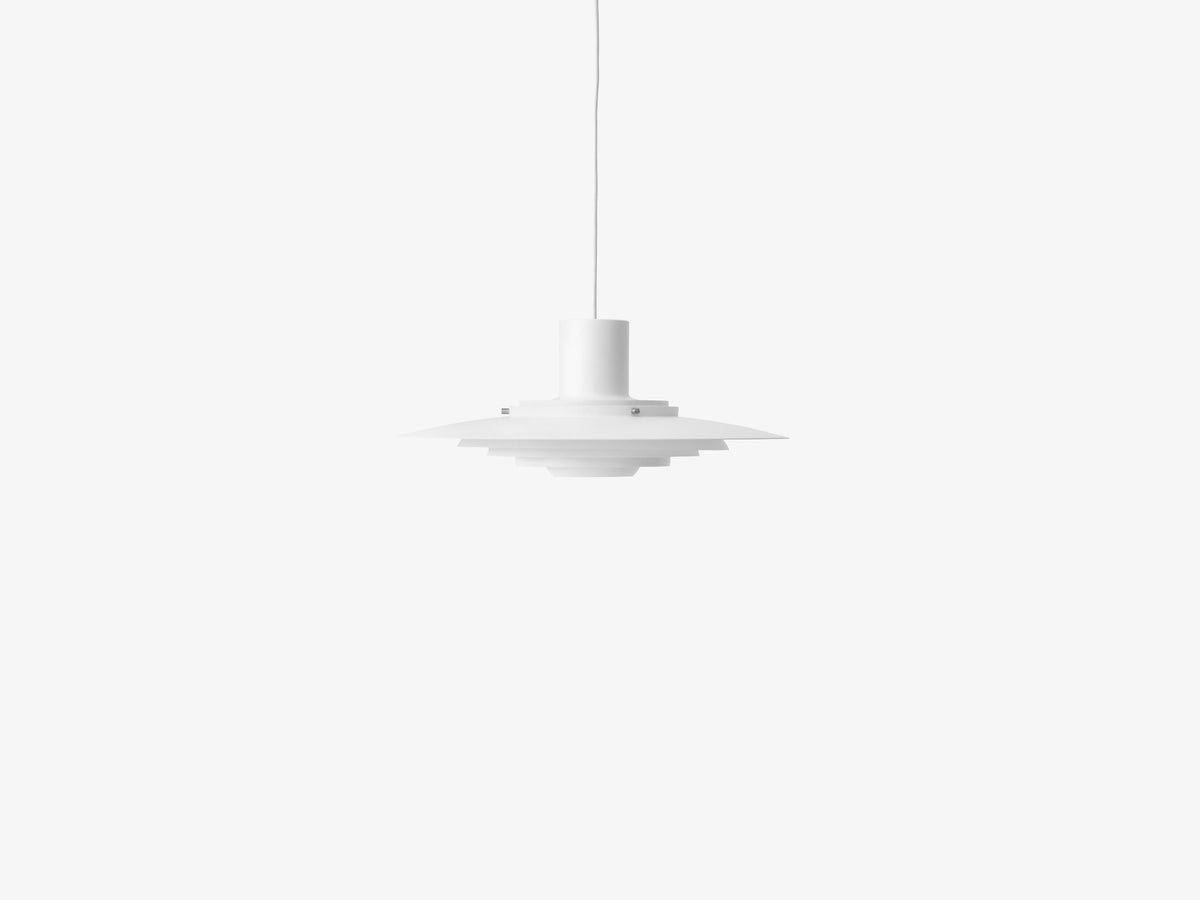 Matná bílá závěsná lampa P376