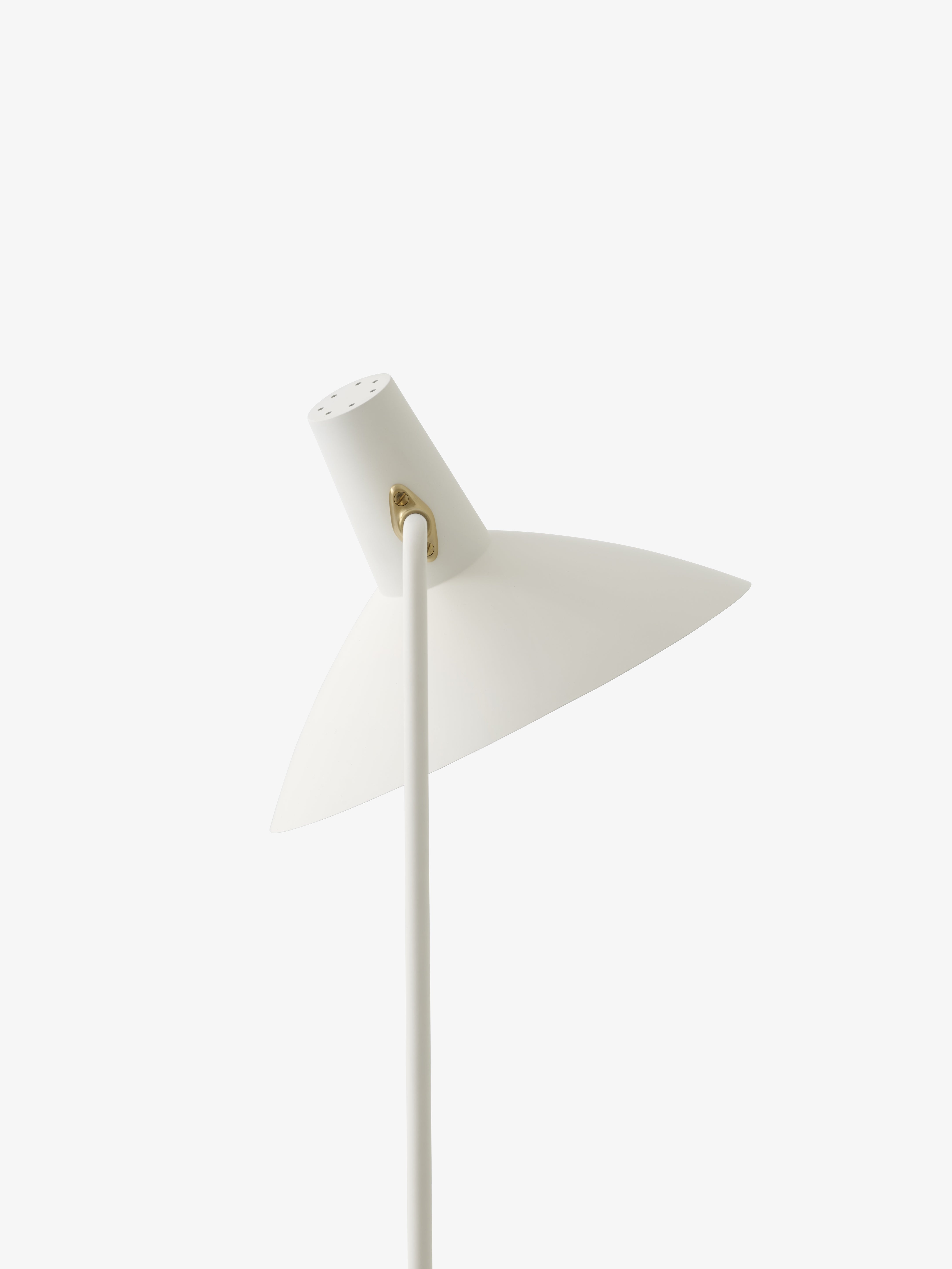 Podlahová lampa TRIPOD HM8 bílá