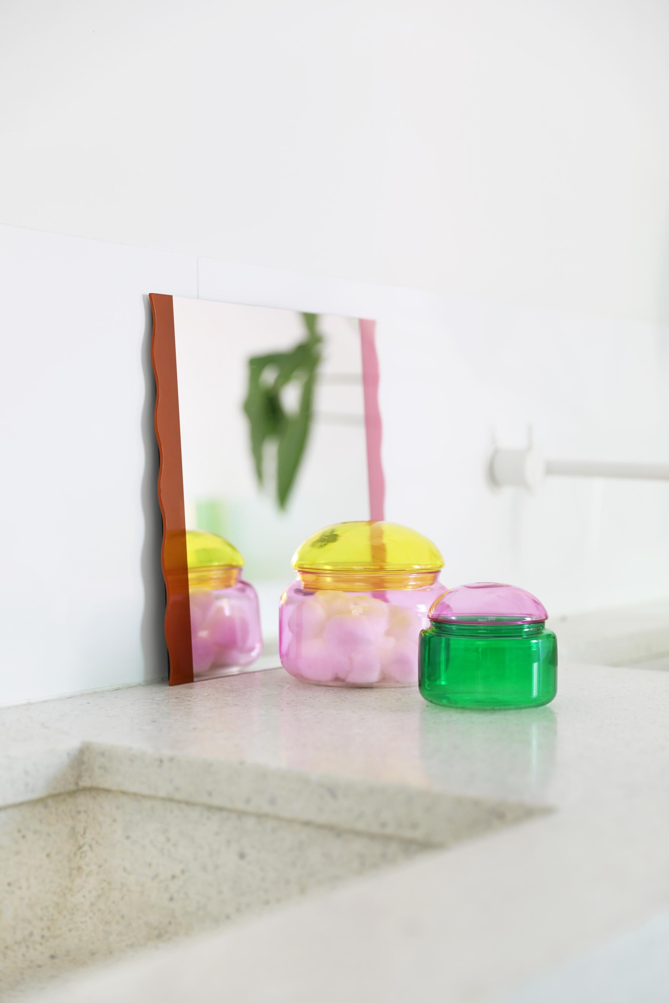 Skleněný kontejner PUFFY růžový se žlutým víkem