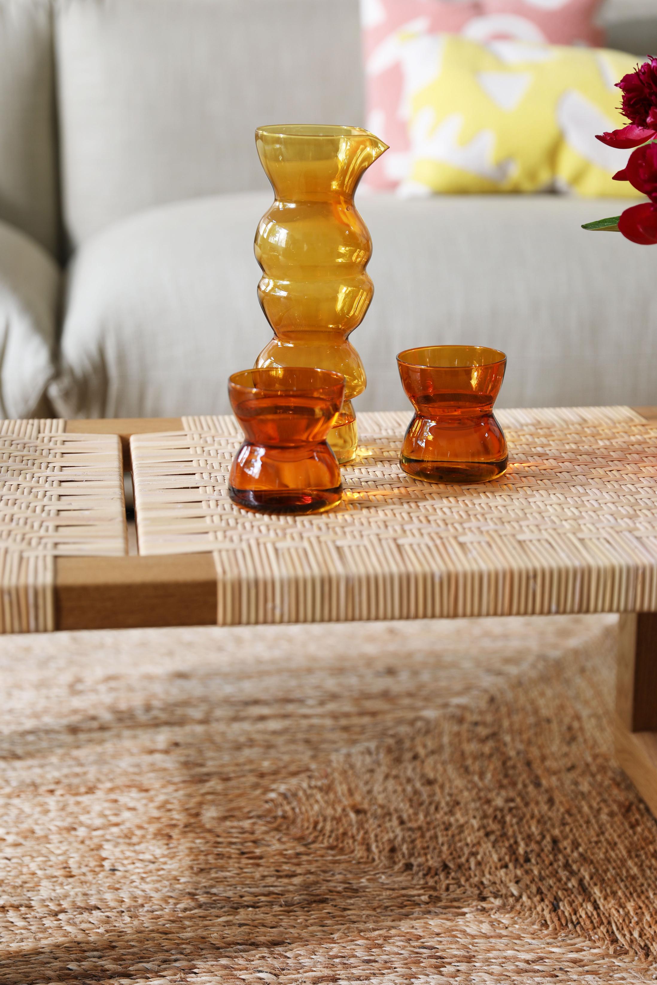 TOTEM Brown Glasses Set