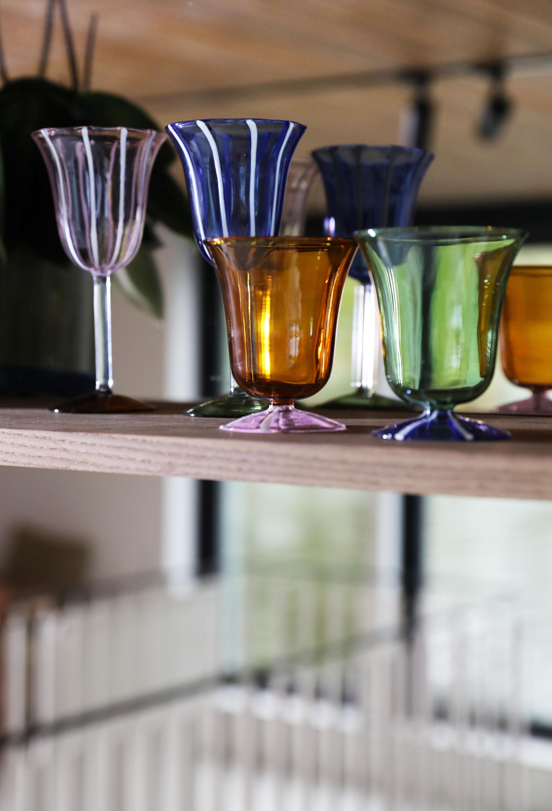 EVE Pink Glass Goblet Set with Amber