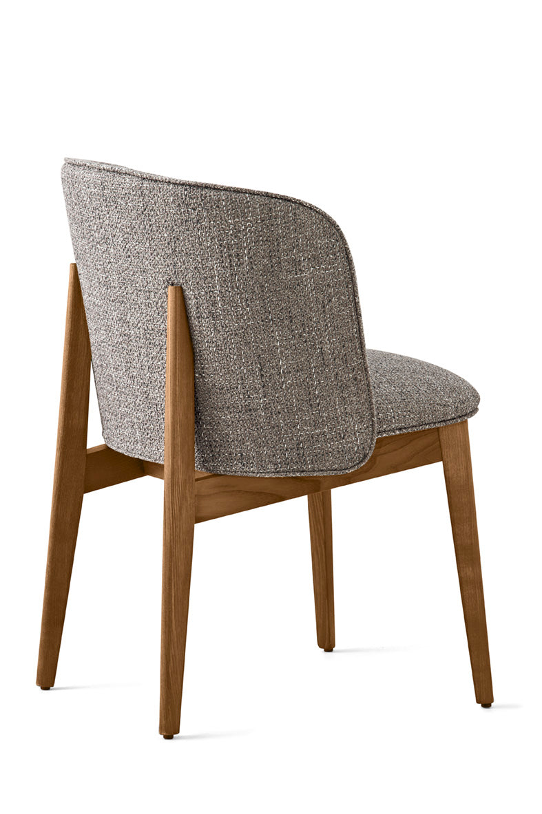 Křeslo s područkami ABREY čalouněné s ořechovou základnou