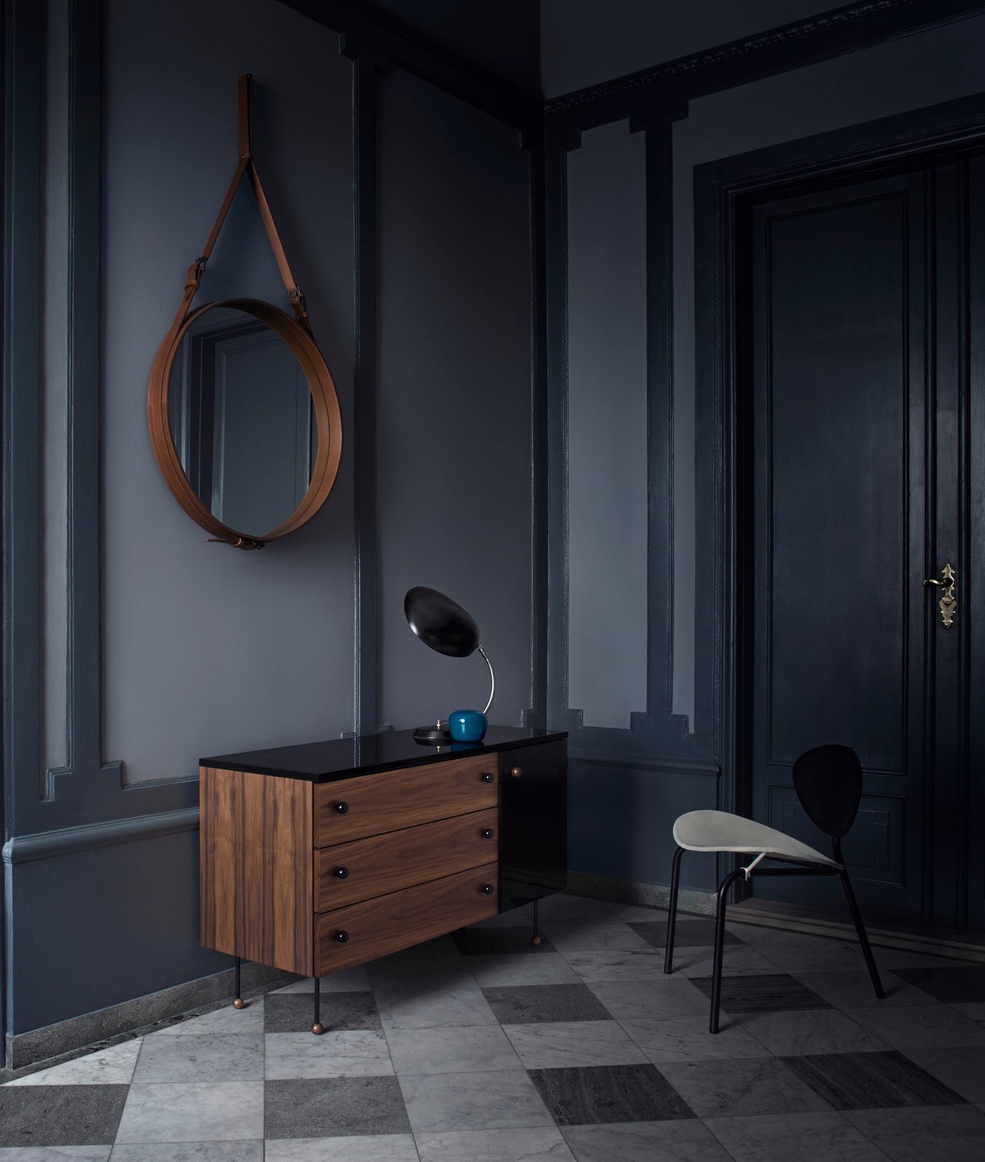 Komoda 62 ořechový dýha