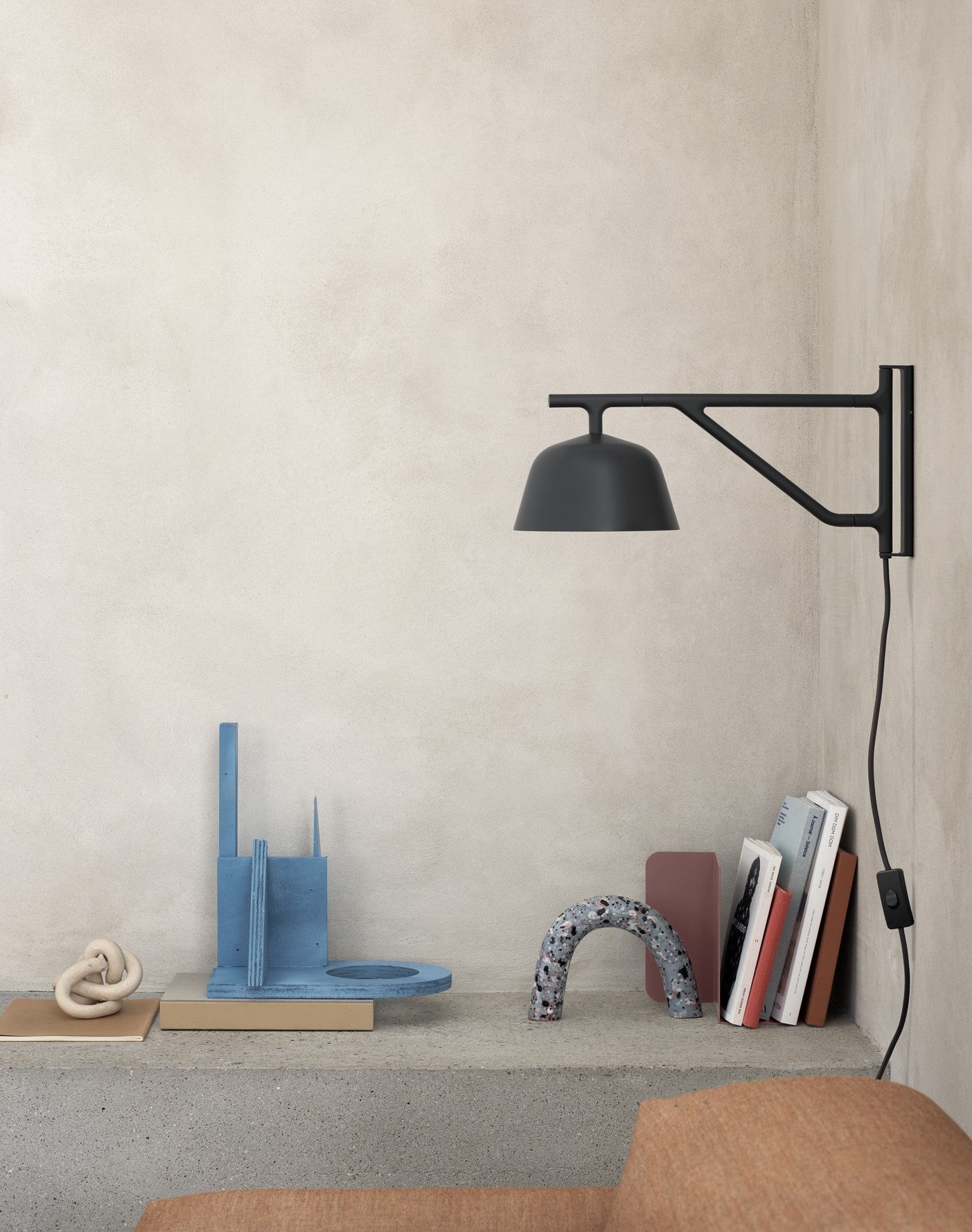 Nástěnná lampa AMBIT černá