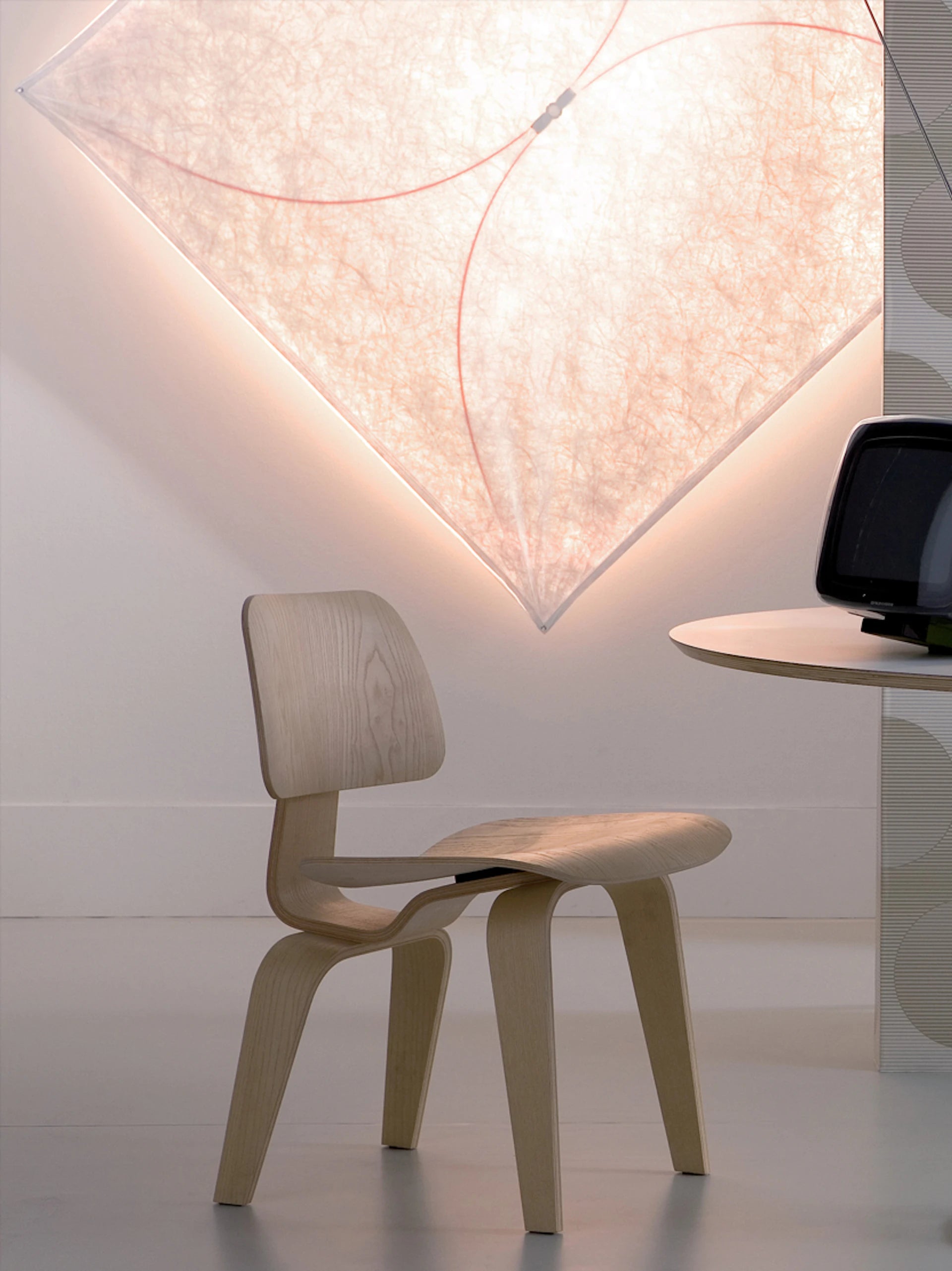 ARIETTE Wall Lamp Fabric and Fiberglass