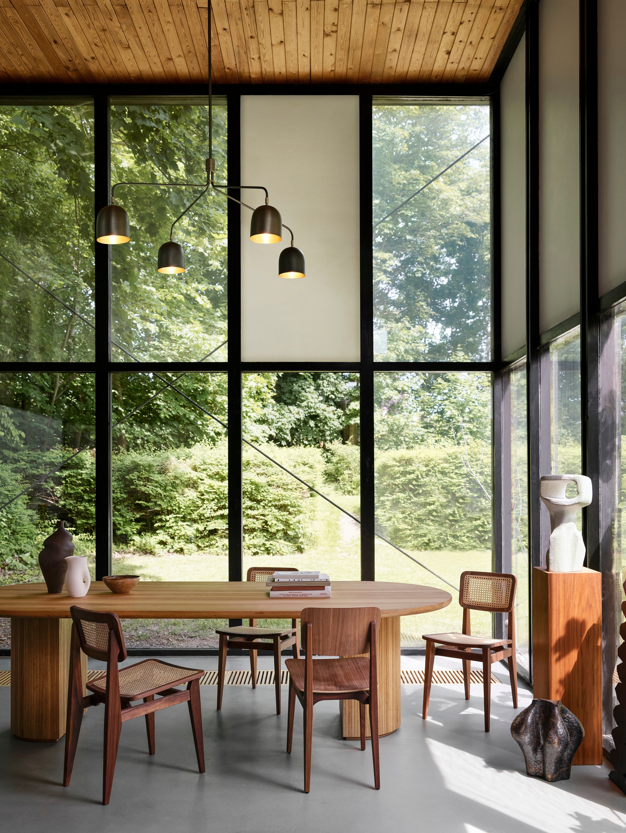 HOWARD white chandelier