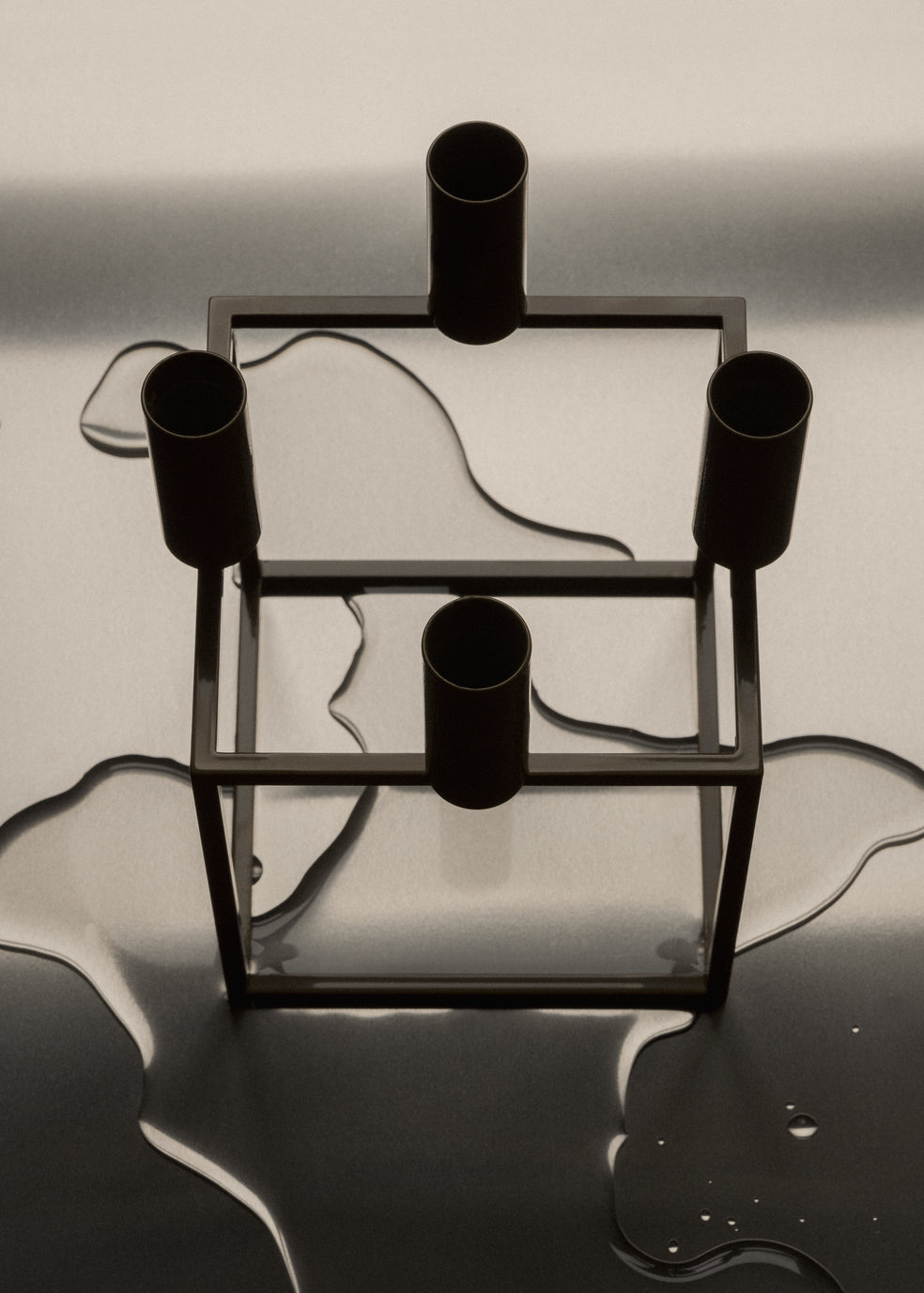 KUBUS Black Candle Holder