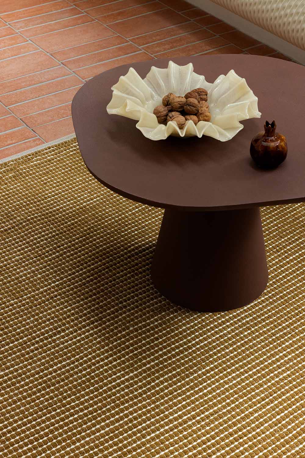 Koberec FRAME hořčicový