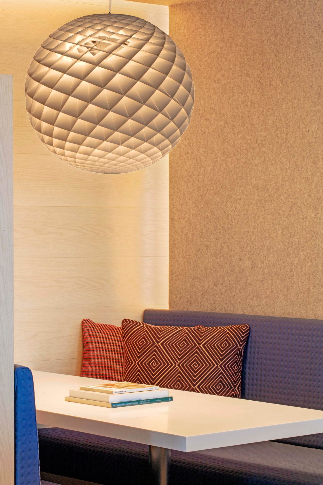 Pendant lamp PATERA white