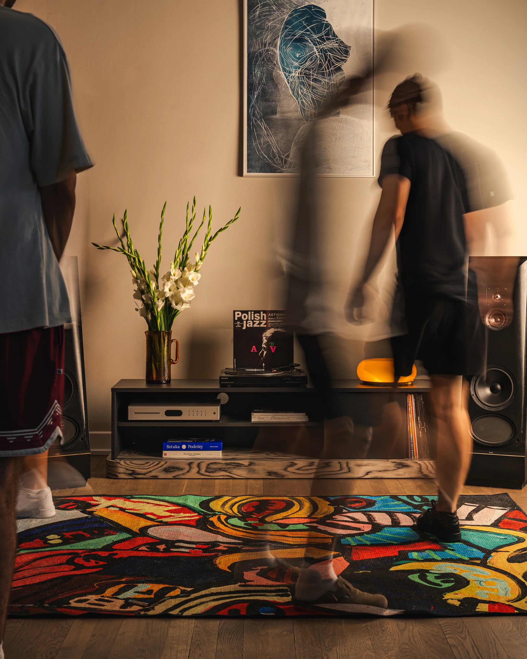 BAS Sottsass RTV Cabinet and Raven Black