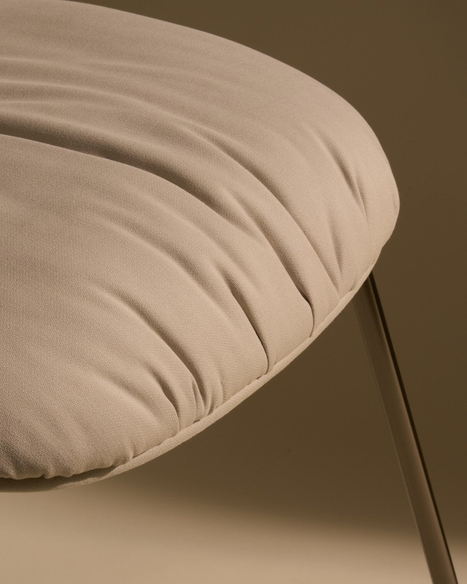 BEETLE SOFT upholstered bar stool with a black chrome base