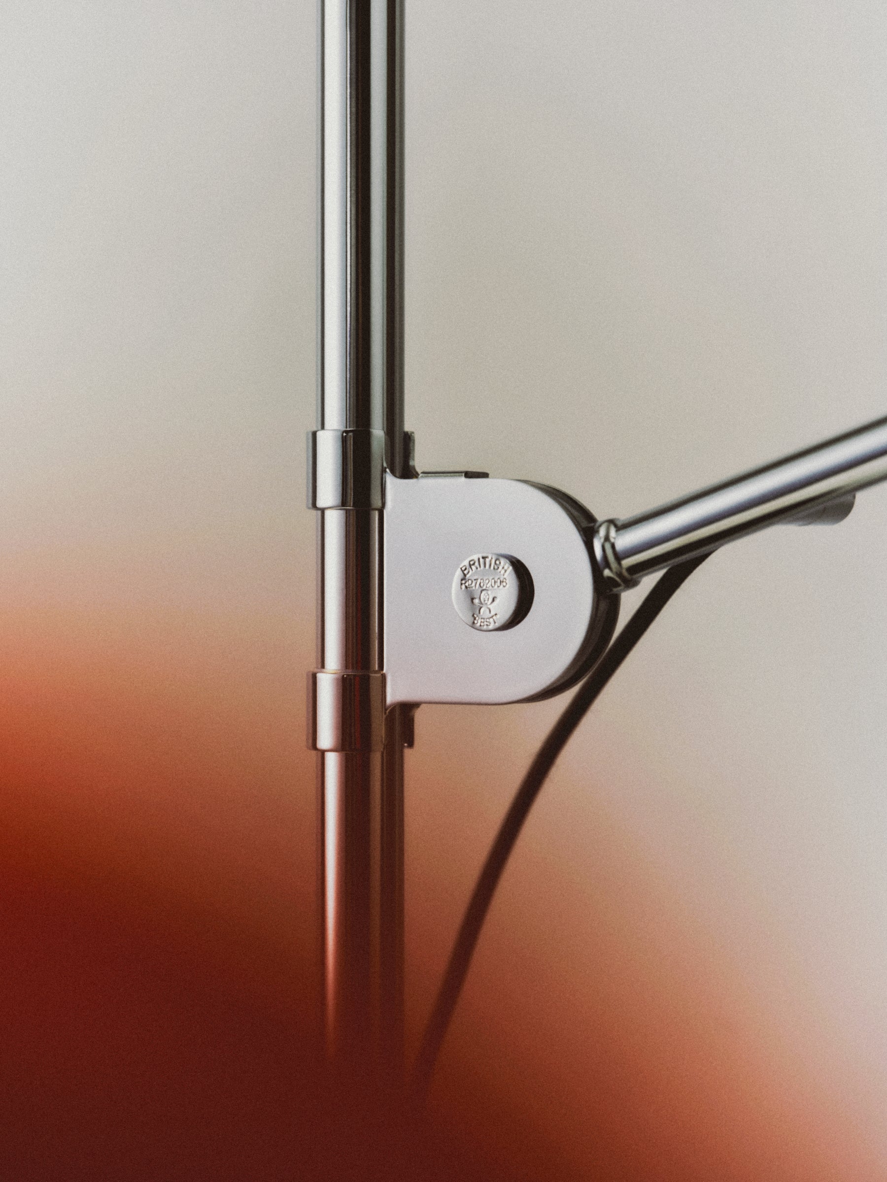 BESTLITE BL3 floor lamp in brass with a black shade