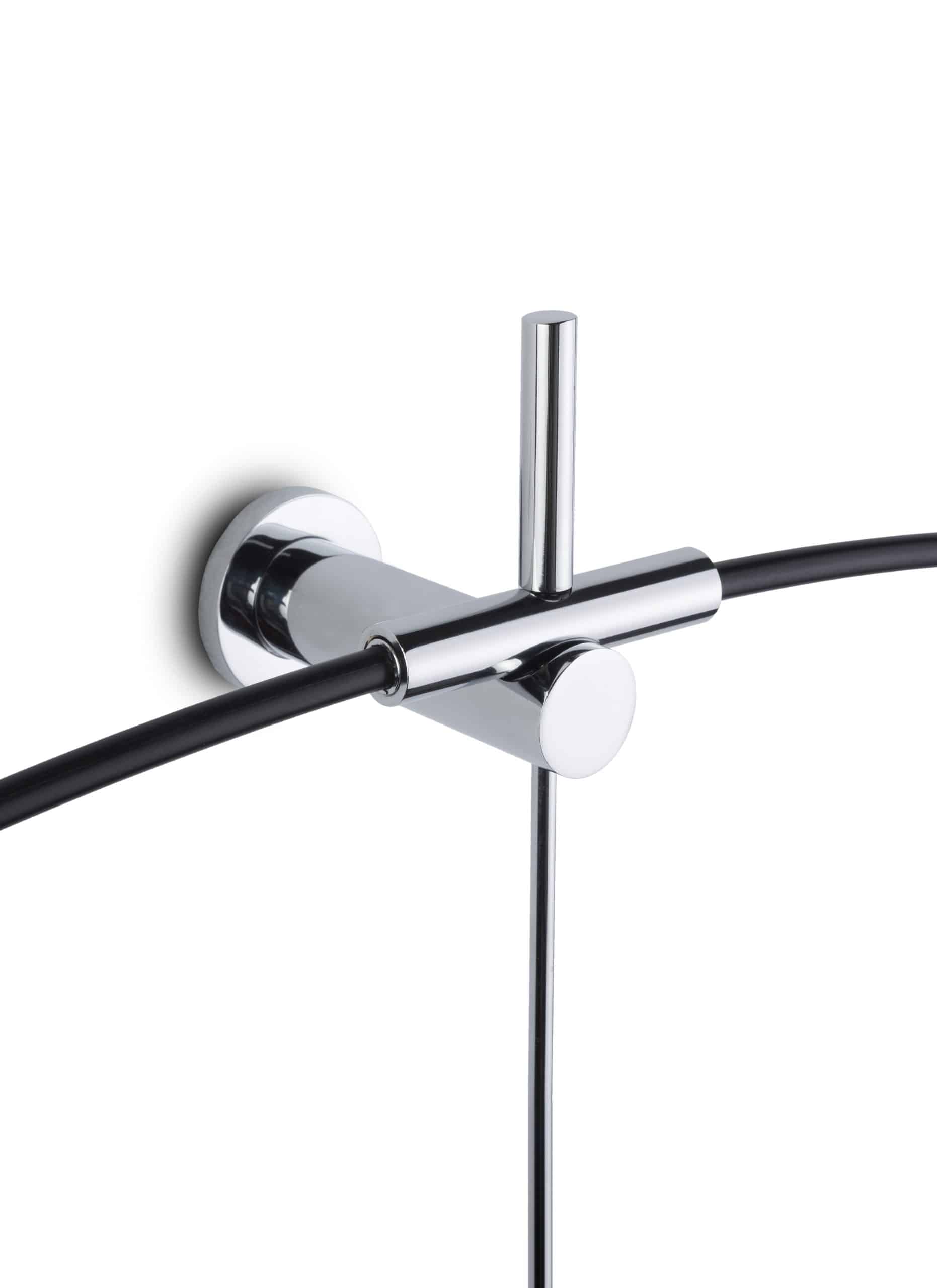 Nástěnné hodiny BILBAO ořechové dřevo s černou a chromem