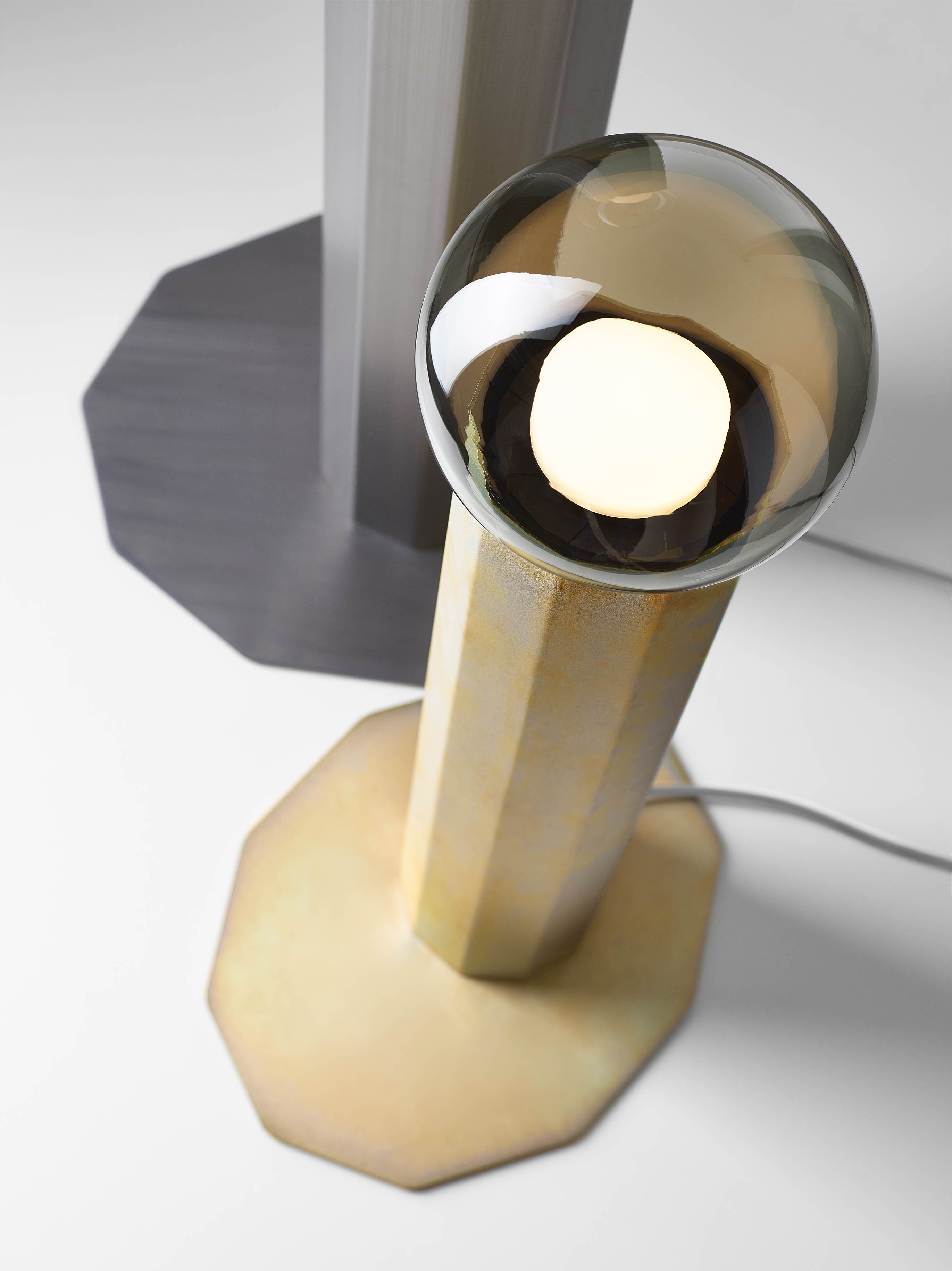 Stojací lampa PRISMA kovový rám