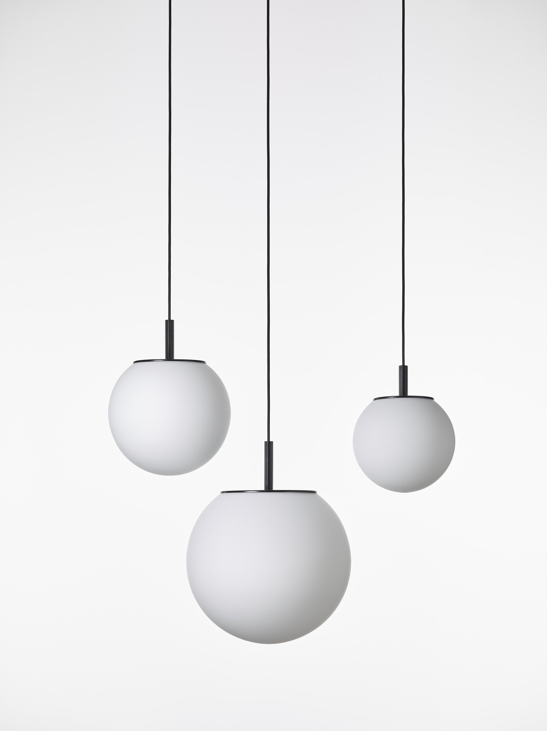 Hanging lamp sphere matte glass
