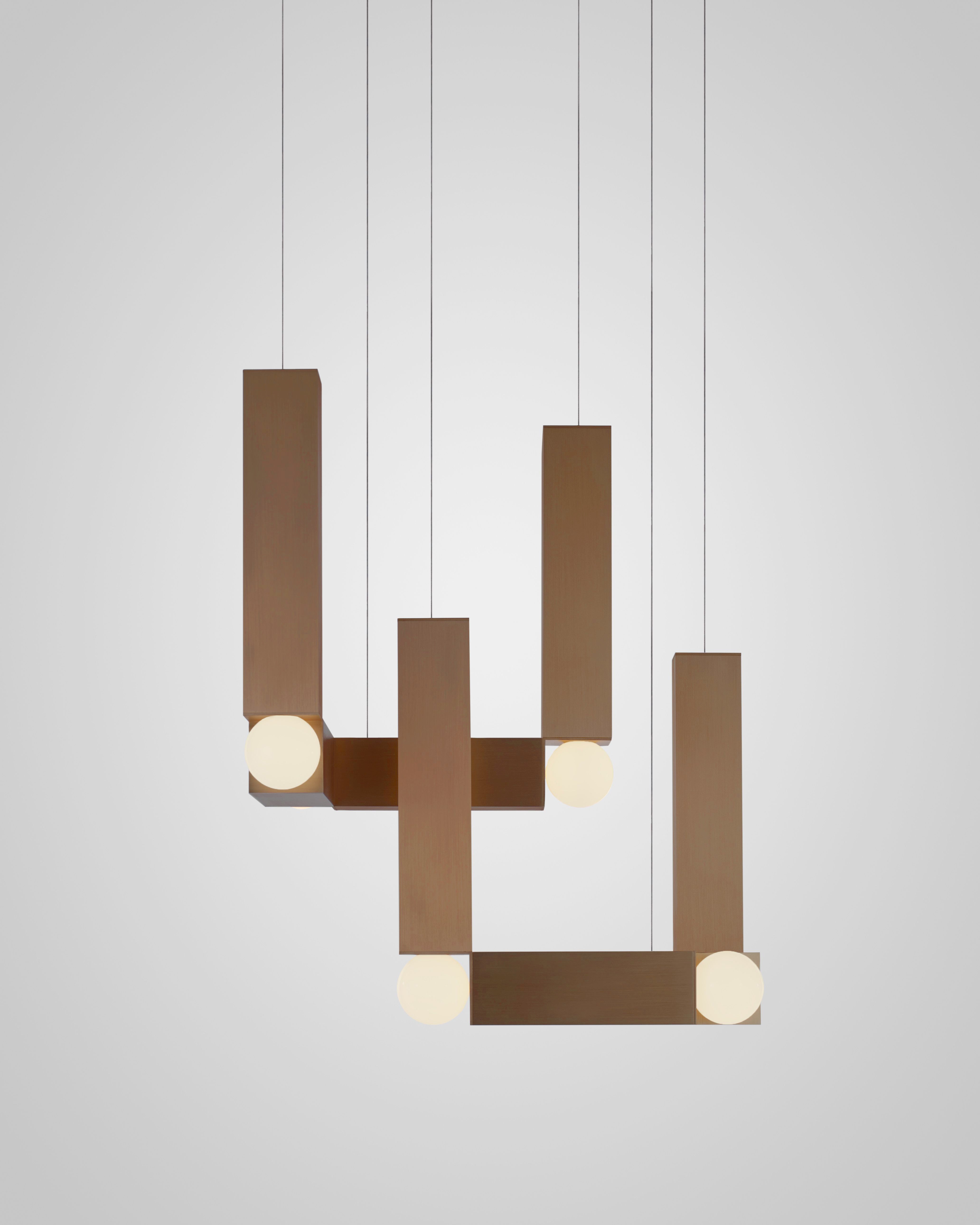 Lampa visící VESPER DUO s opálovým stínidlem a hnědým povrchem
