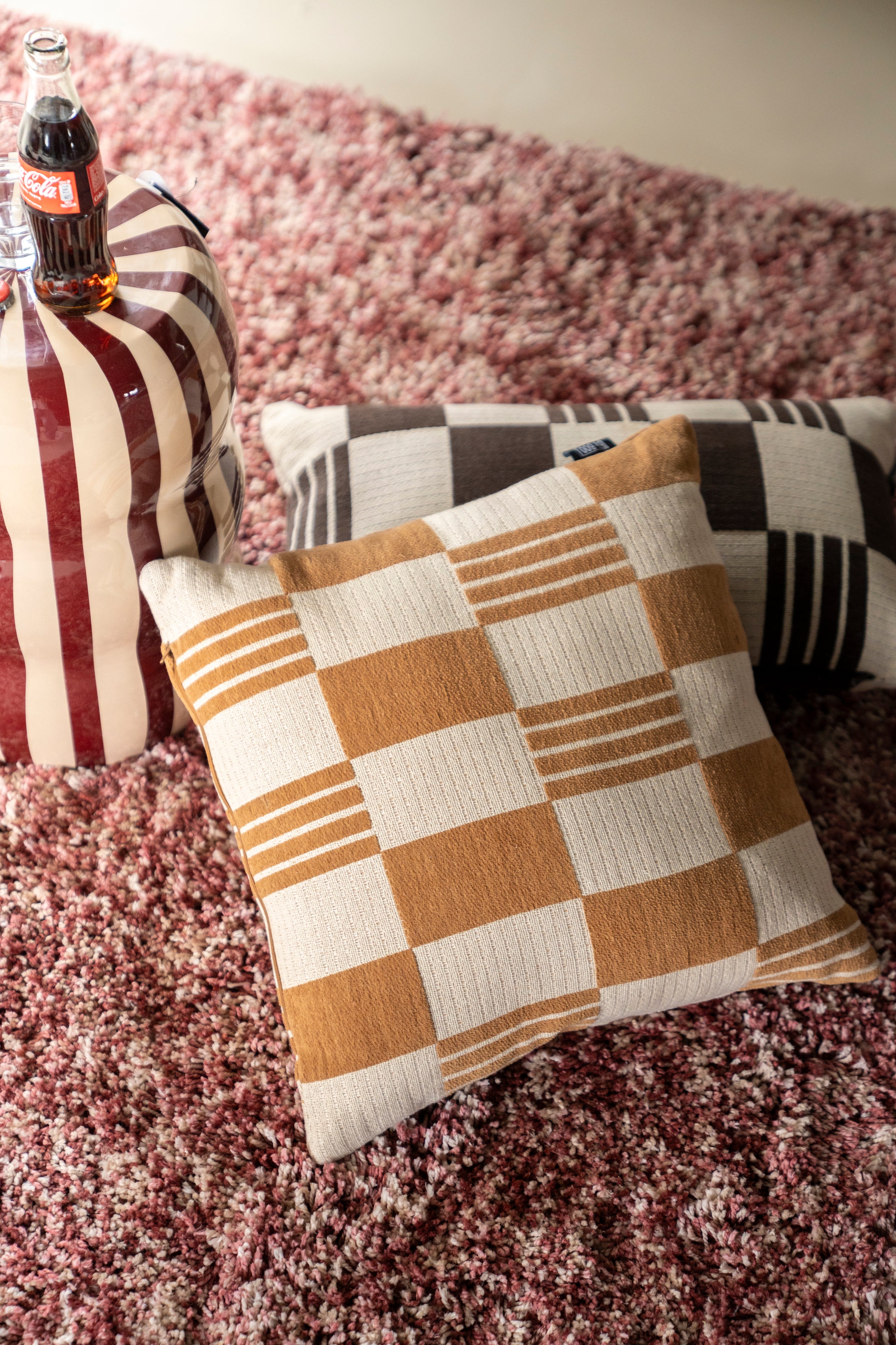 TWIST pillow green with beige