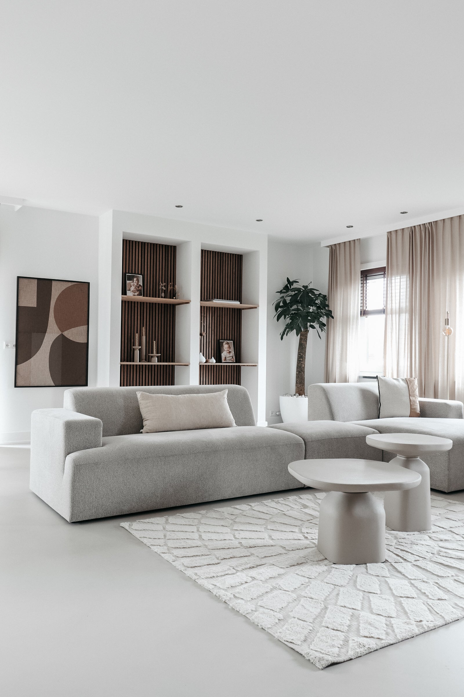 SQUAND Beige Side Table