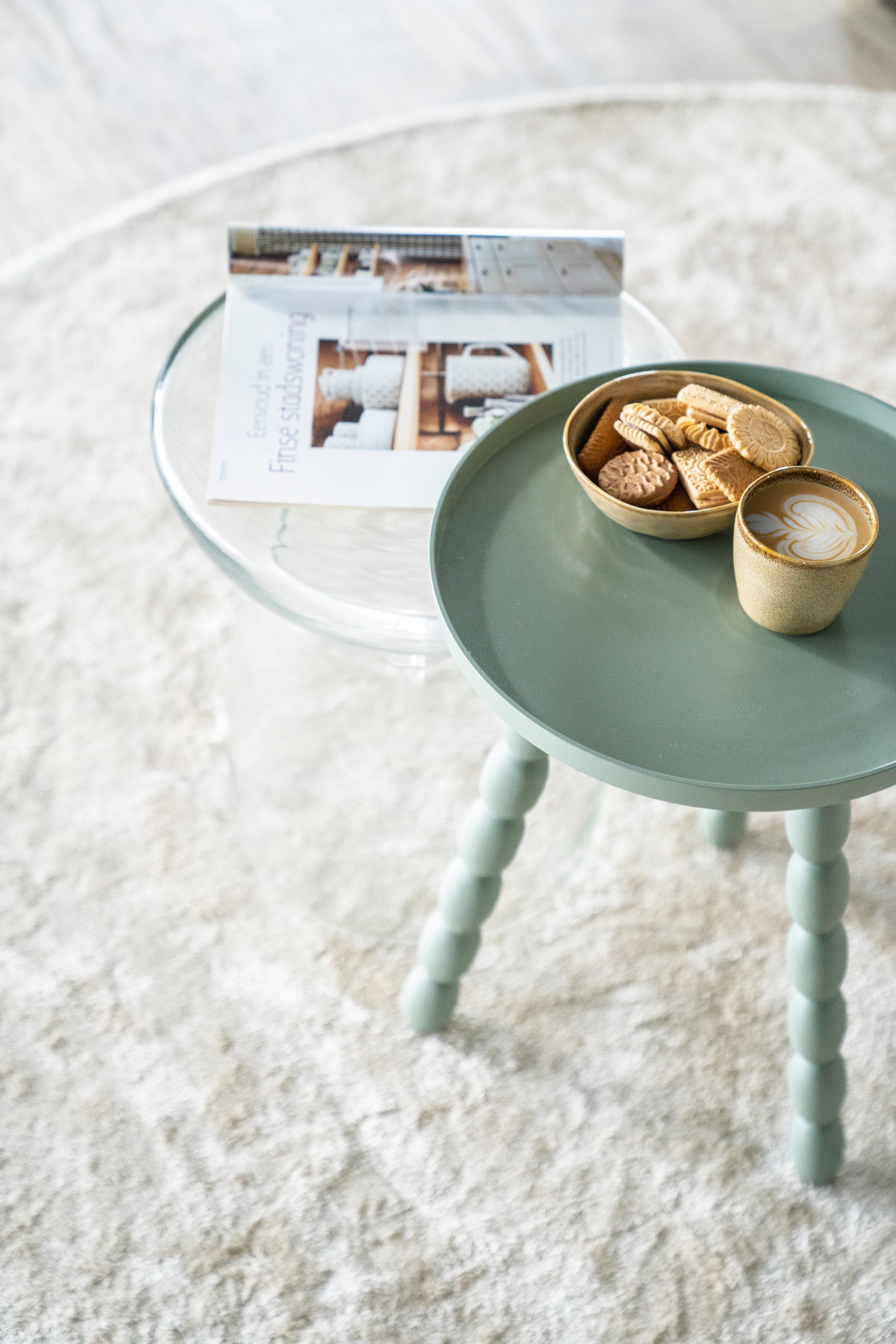 BEAN side table green