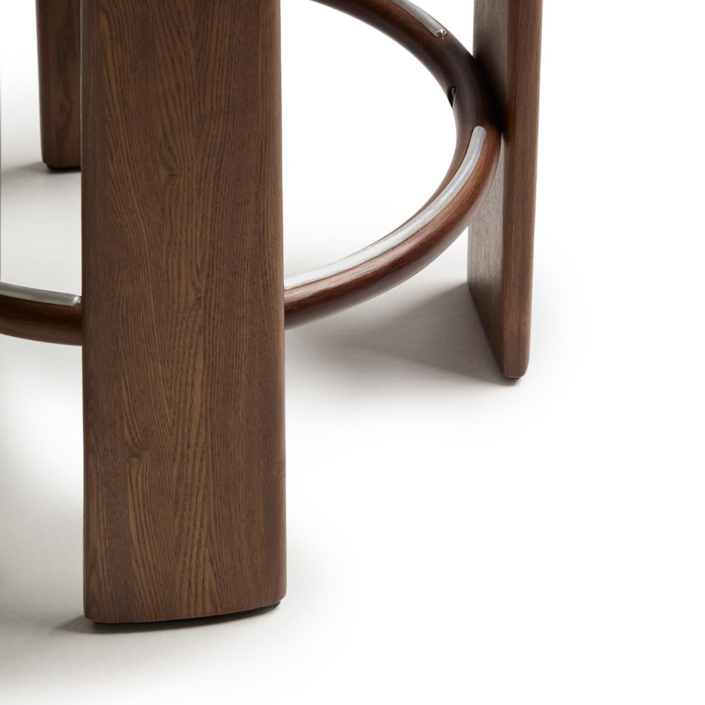 Stołek barowy GRANITE beżowy szenil z ciemną jesionową podstawą