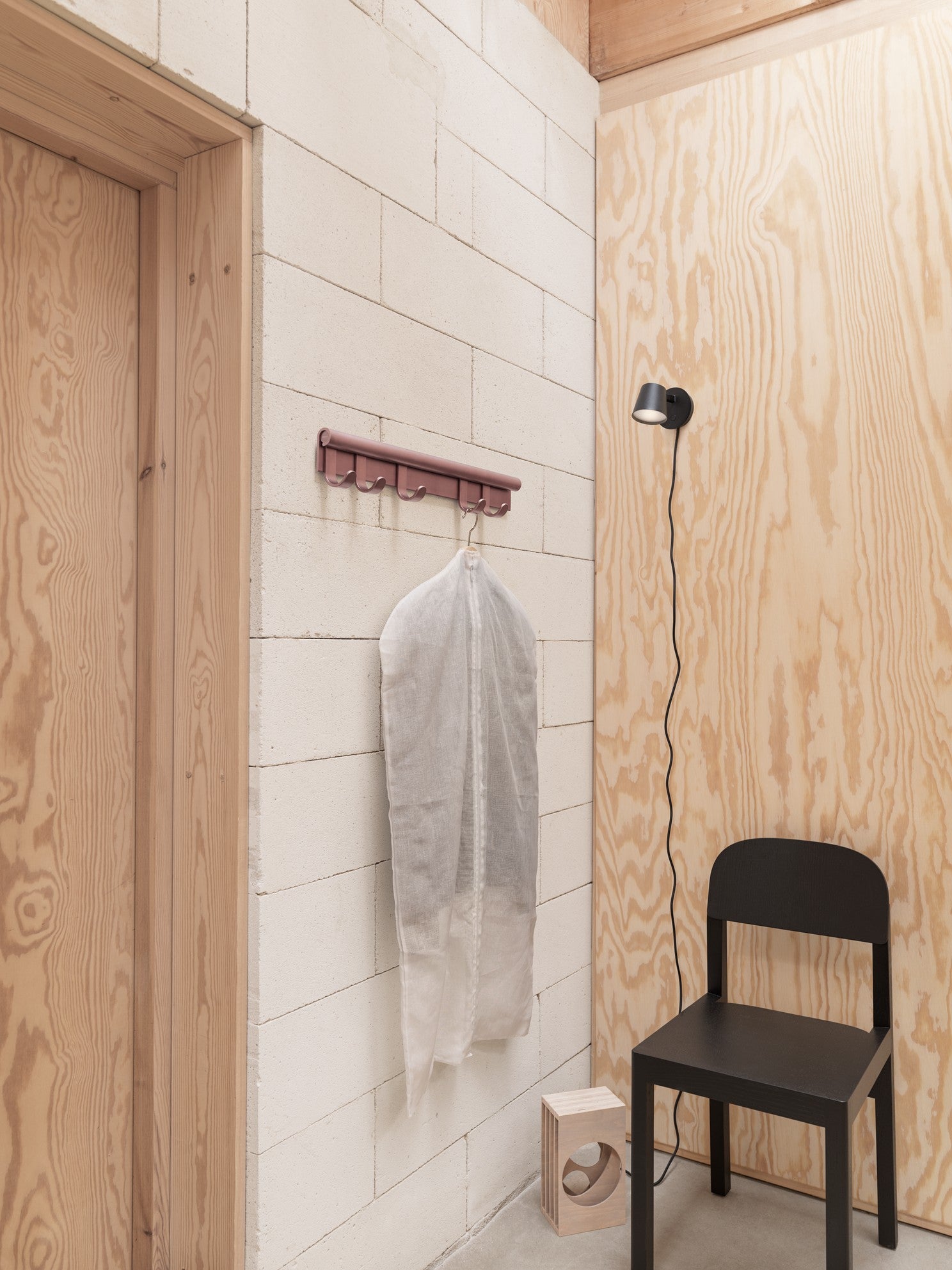 TIP brick adjustable wall lamp