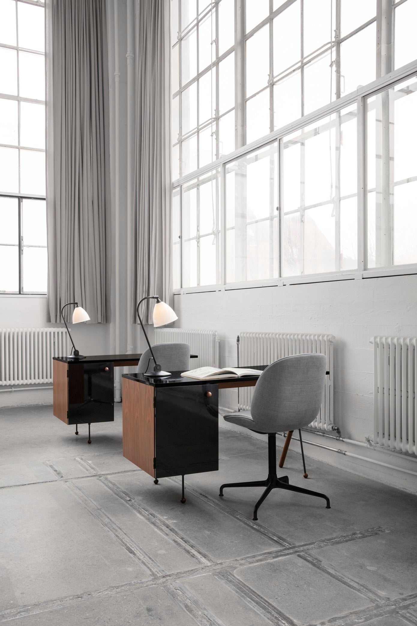 Walnut veneer desk 62