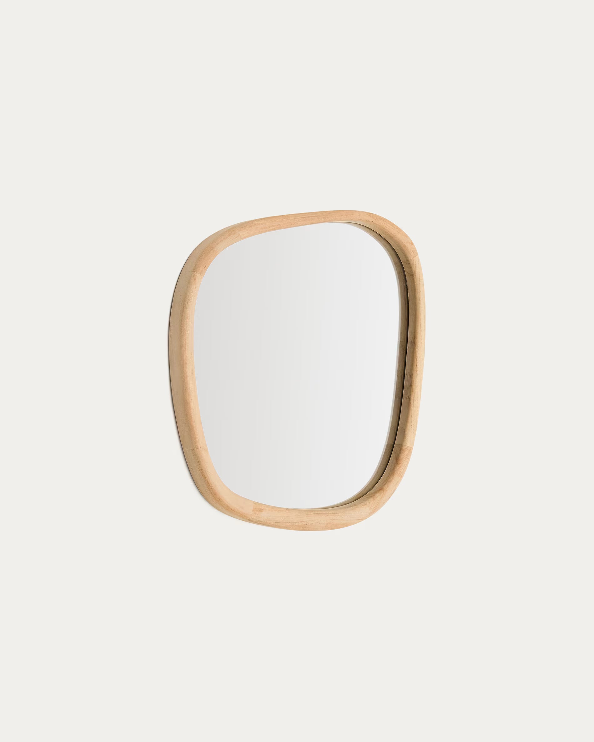 Lustr ALURA z teakového dřeva