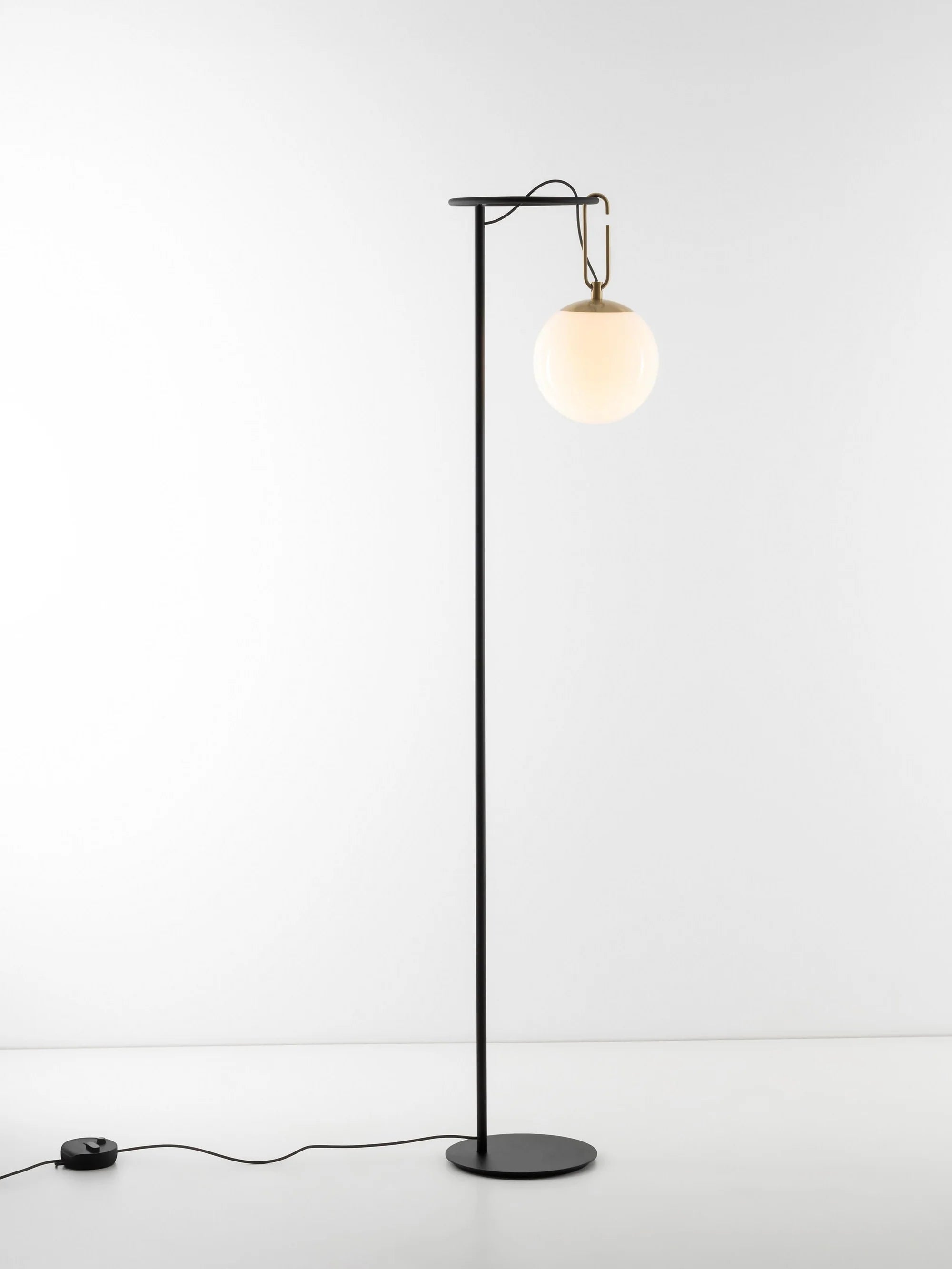 NH Floor Lamp Black with Brass and White