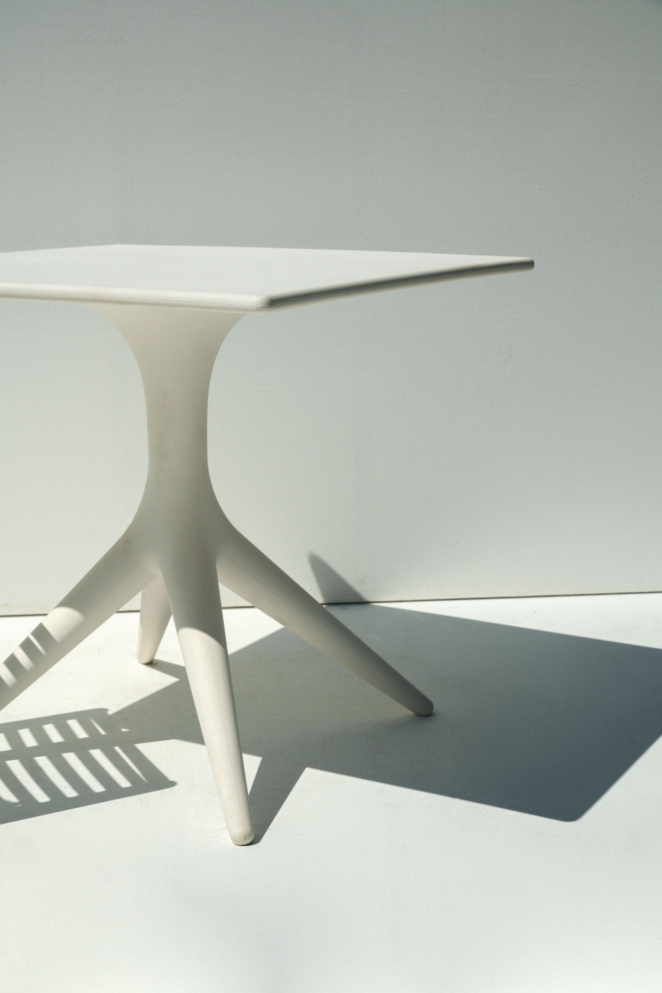 Zahradní stůl APP černý