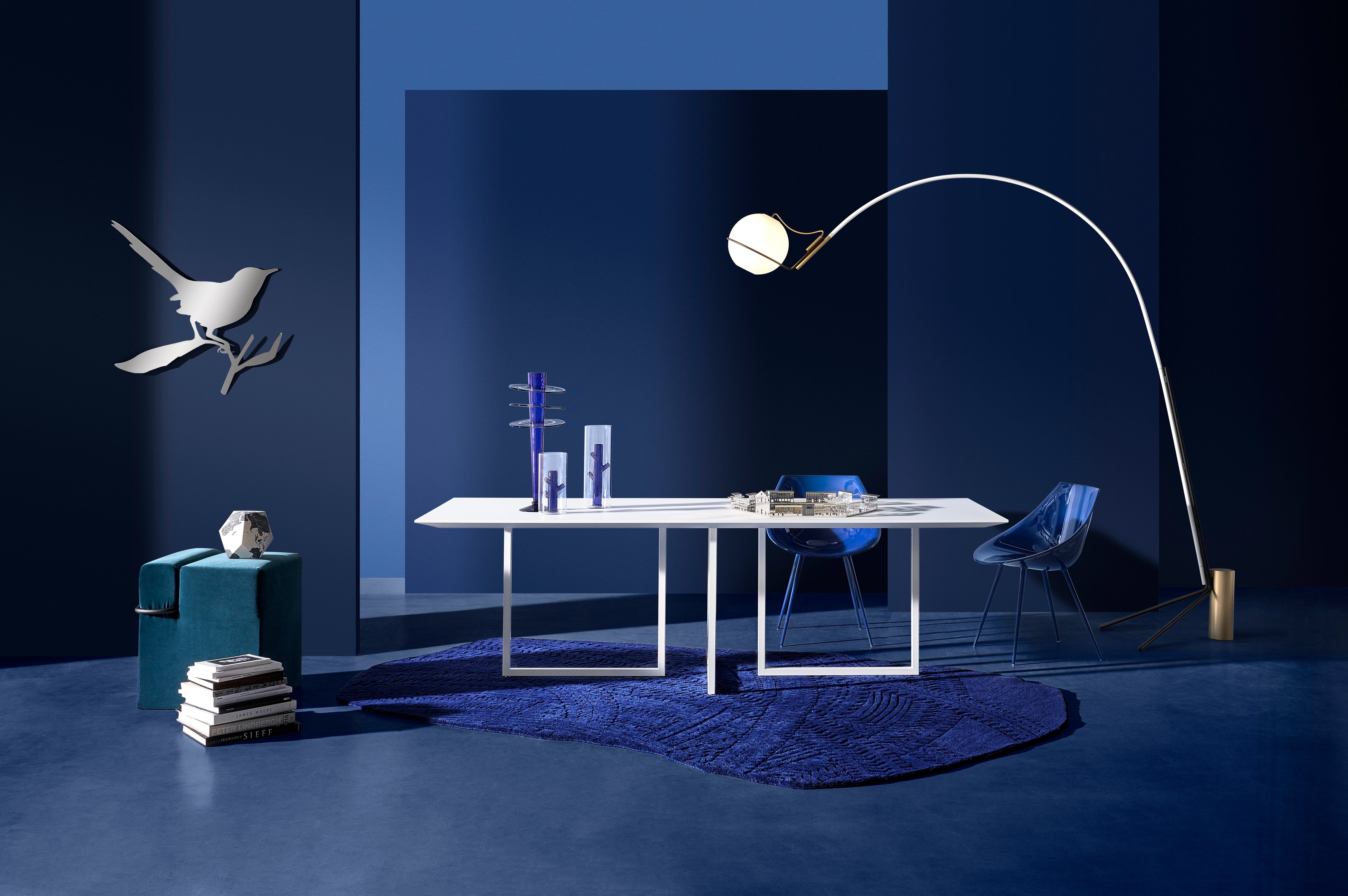 Gazelle table black top with a red base