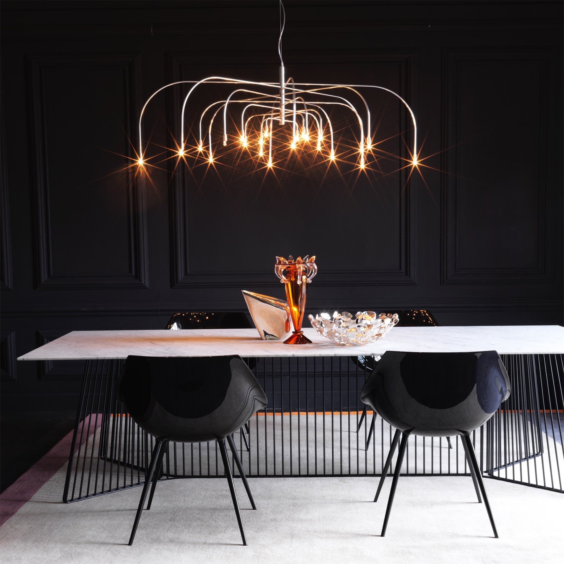 Chair lagò white leather with an aluminum base