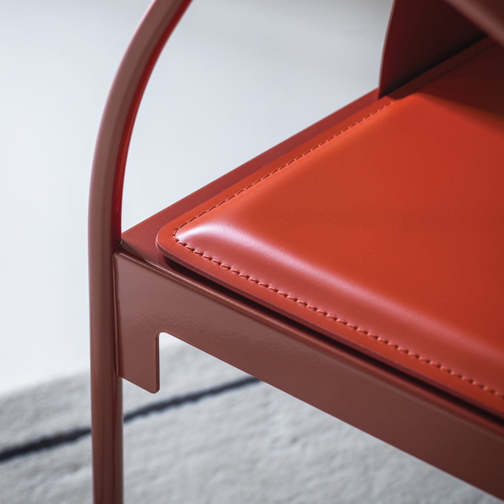 Křeslo MINGX černé