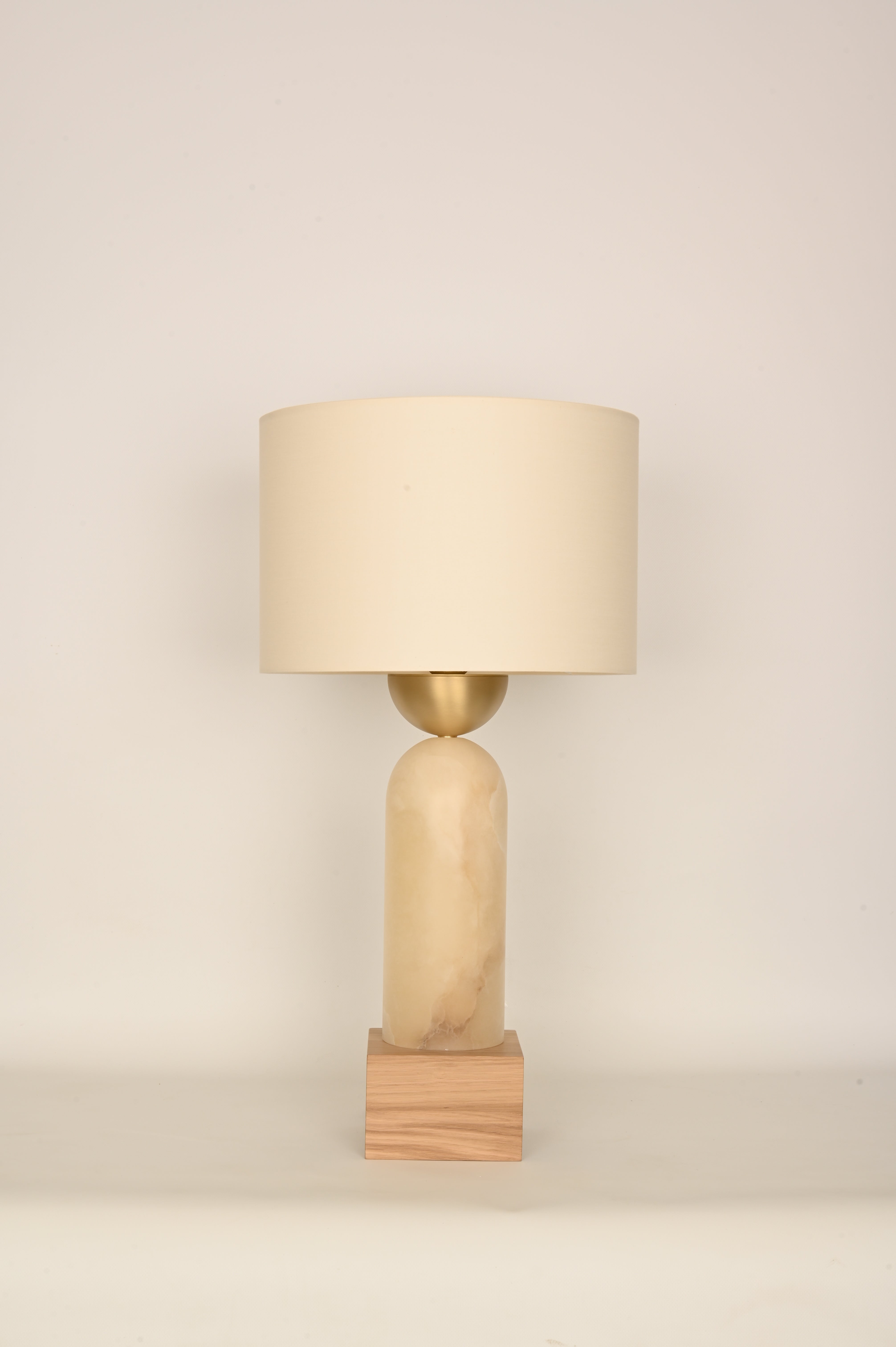 Stolní lampa PEONA KELO bílý alabastr