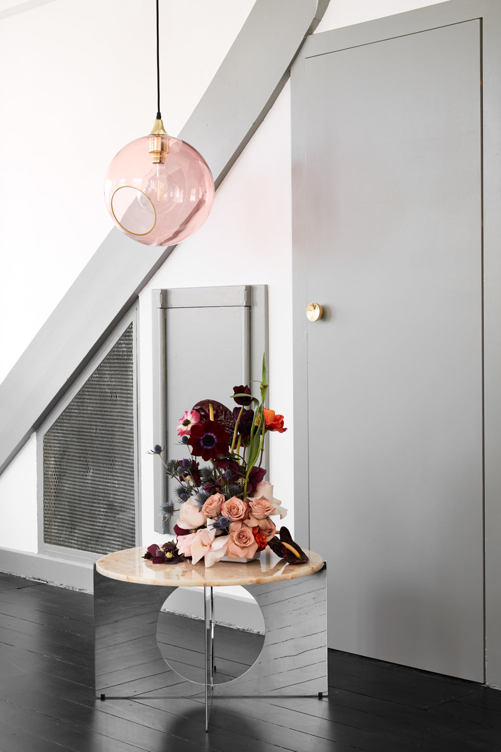 BALLROOM pendant lamp in pink with gold finish