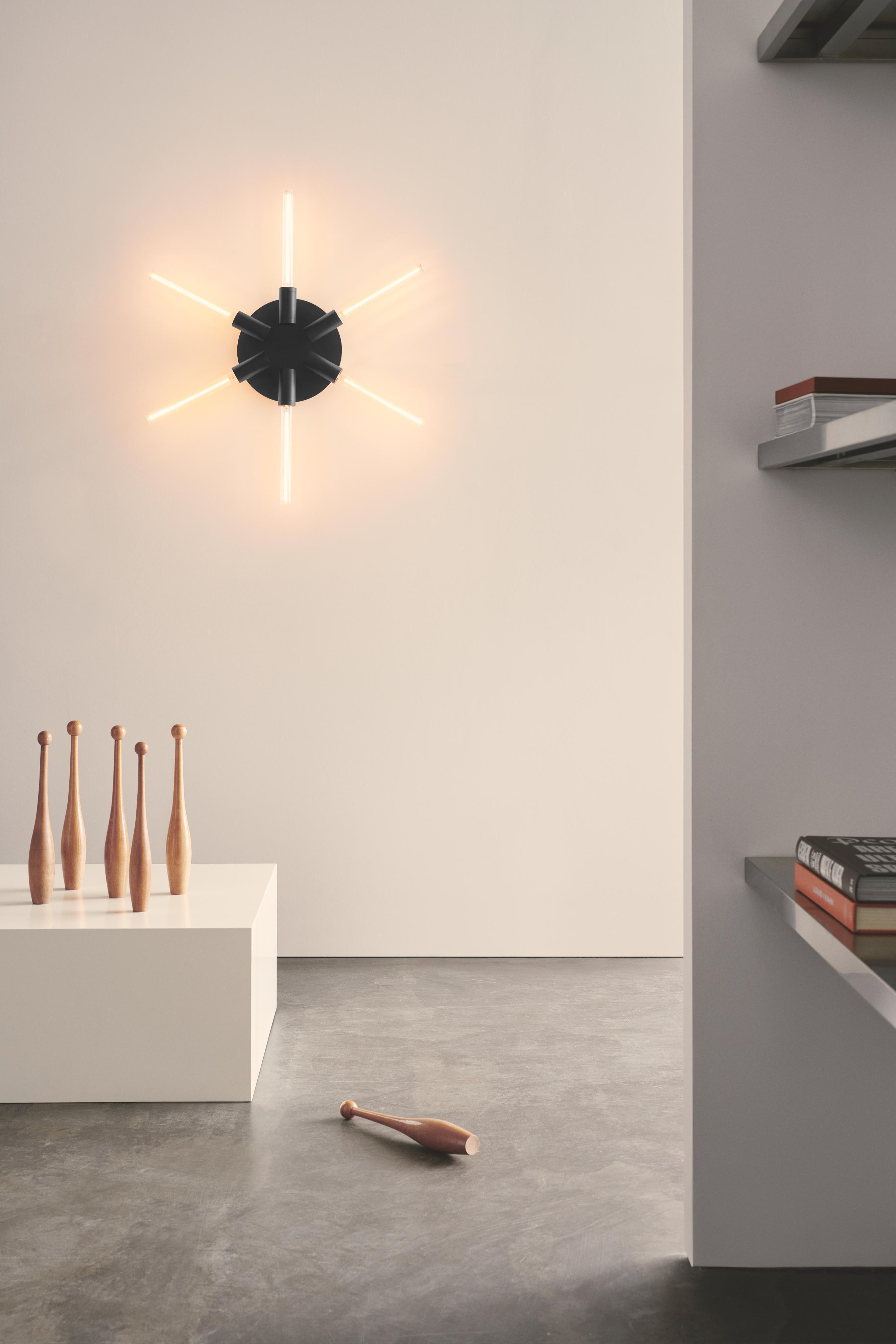 LIBERTY STAR black wall lamp