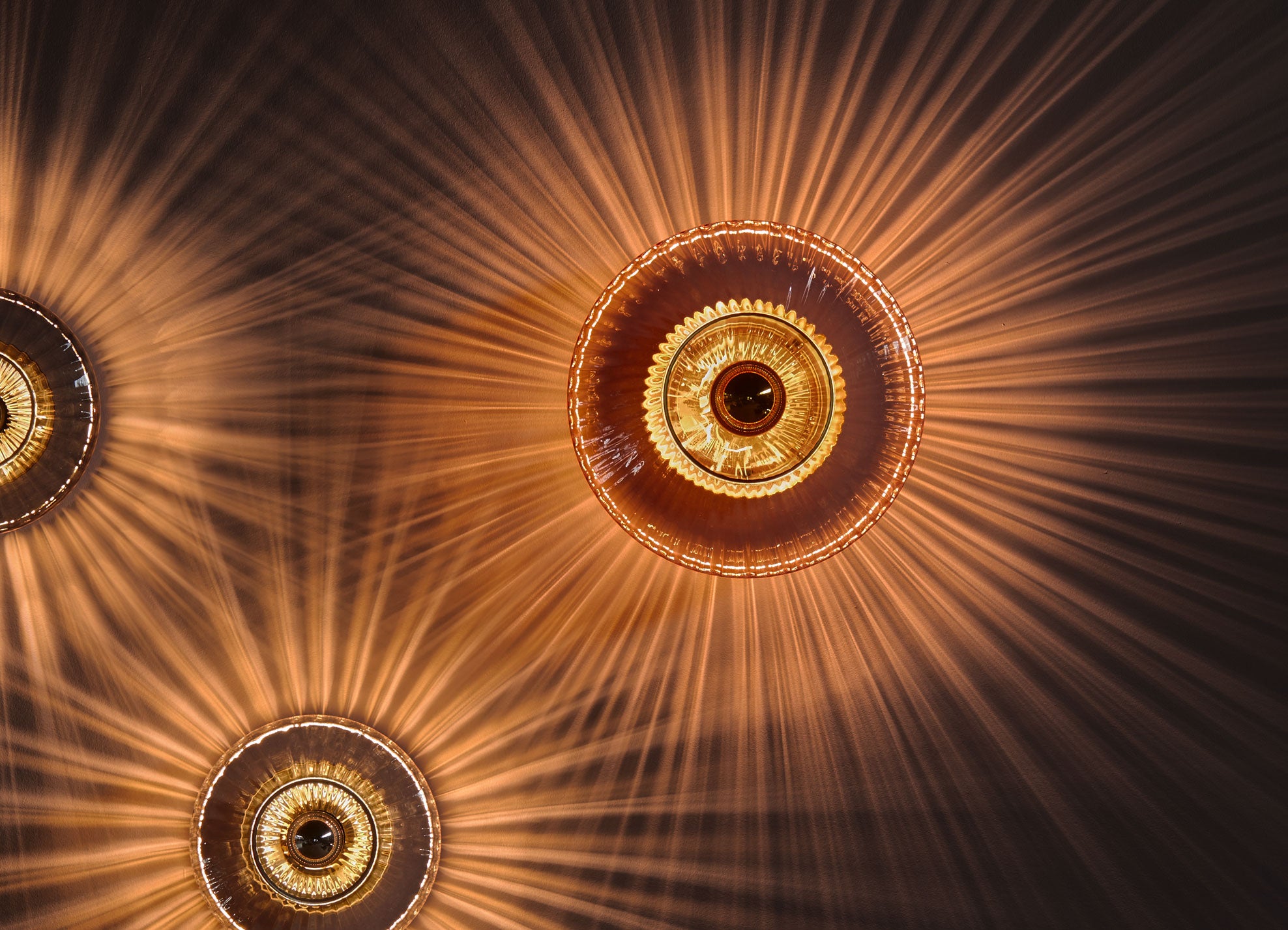 NEW WAVE OPTIC glass wall lamp