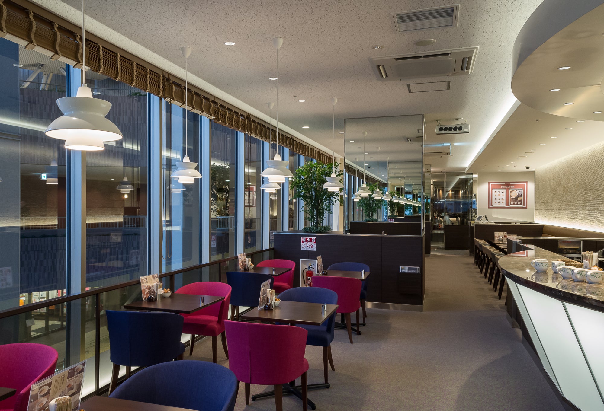 Závěsné svítidlo DOO-WOP bílé