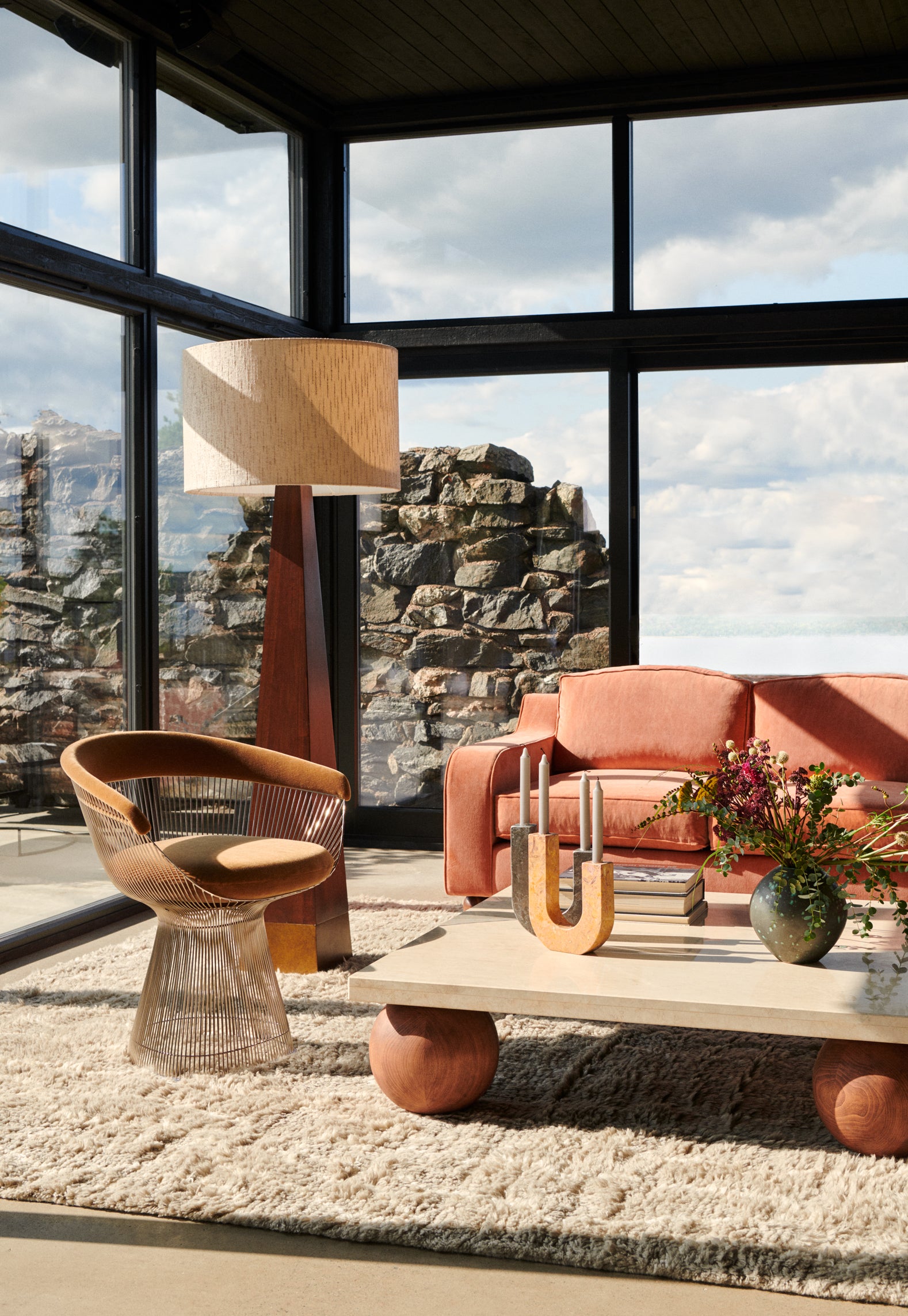 Stojací lampa PYRAMID jasanový dýha