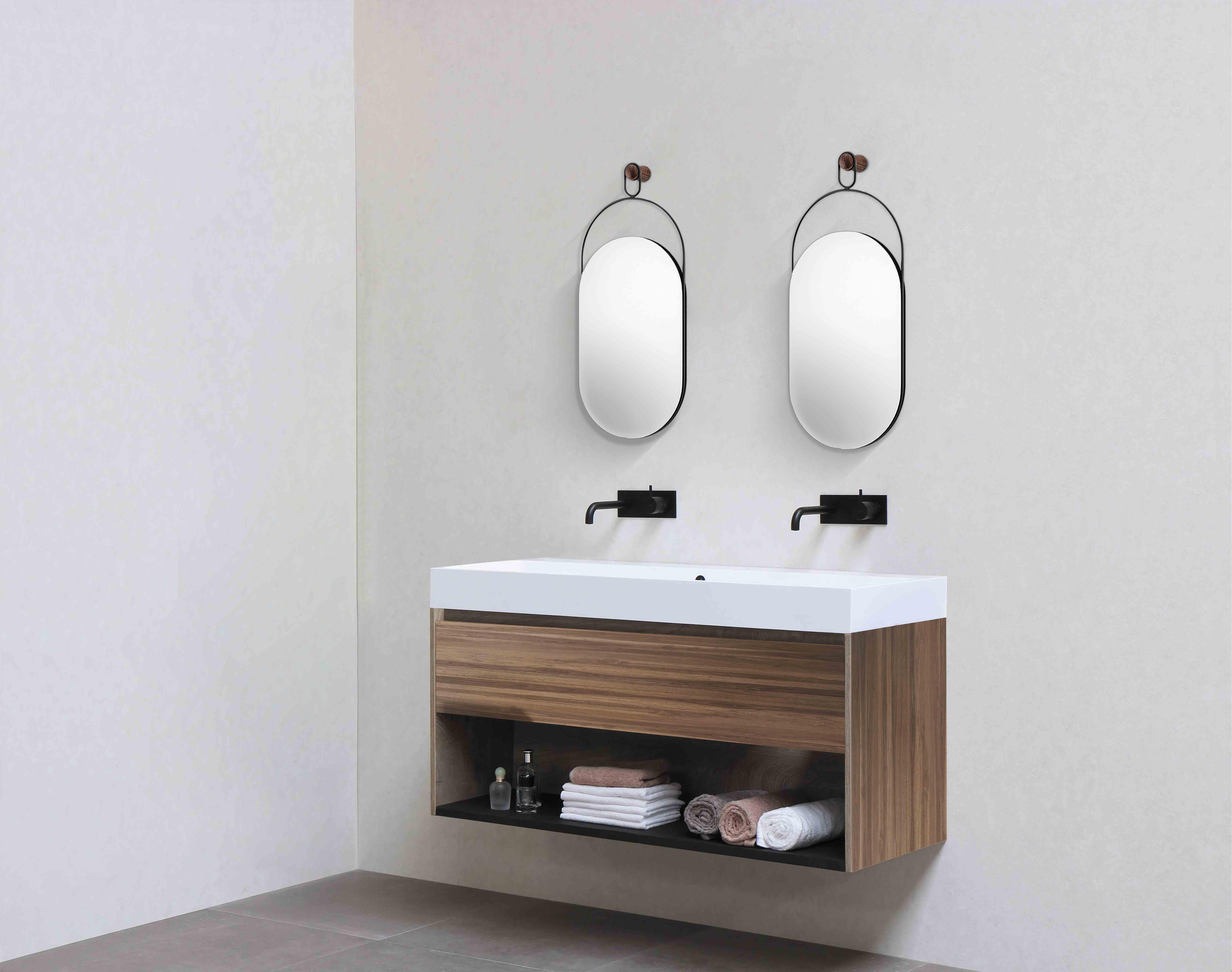 Lustr ESLABON ořechové dřevo s černou