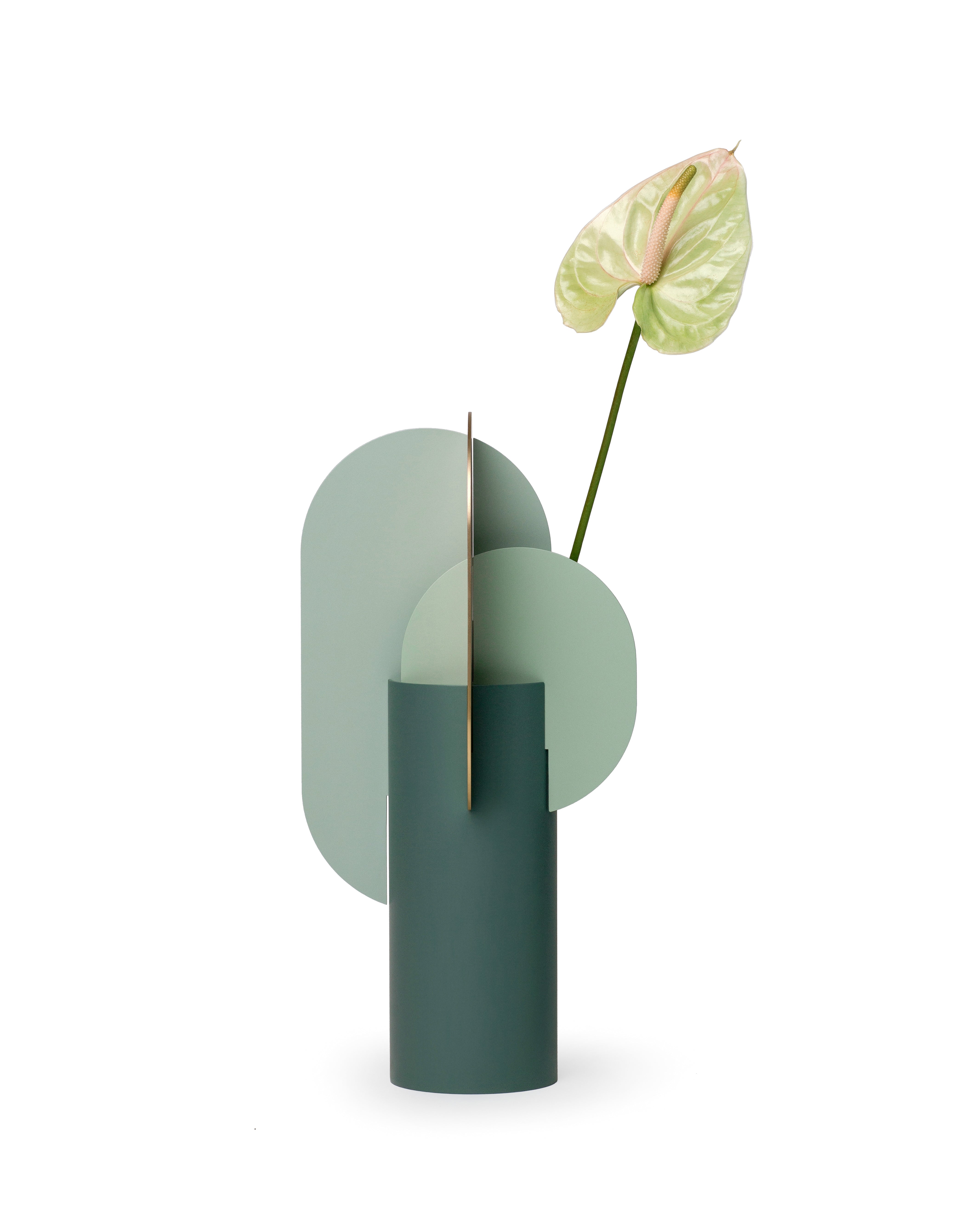 Váza EKSTER zelená s mosazným detailem