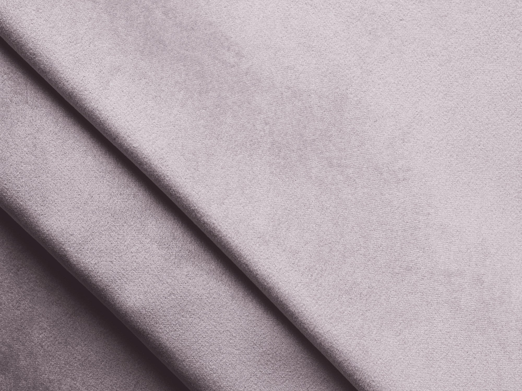 Velvet Chair ERIKA in Lavender with Beech Base