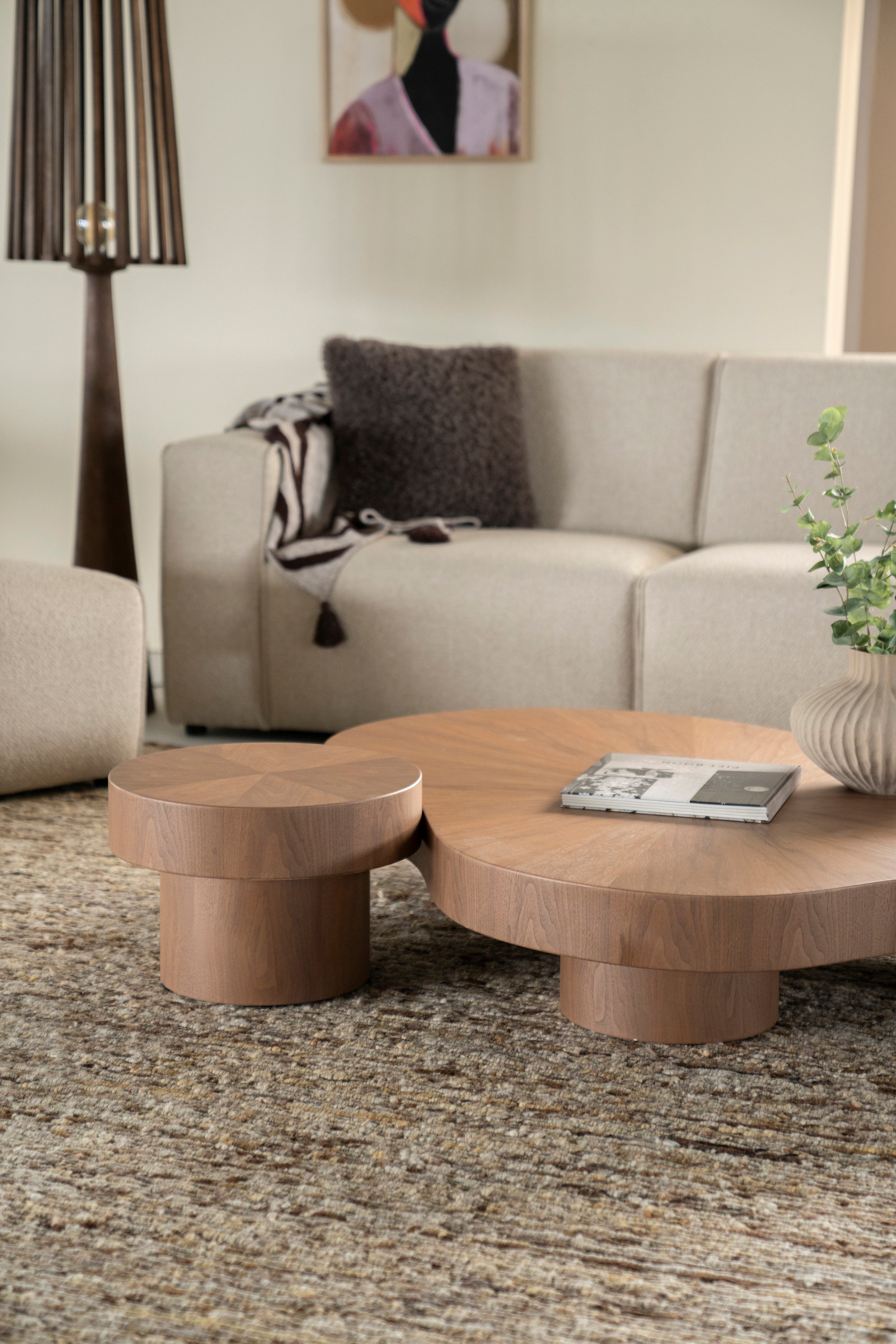 BOBBIE Dark Walnut Veneer Side Table