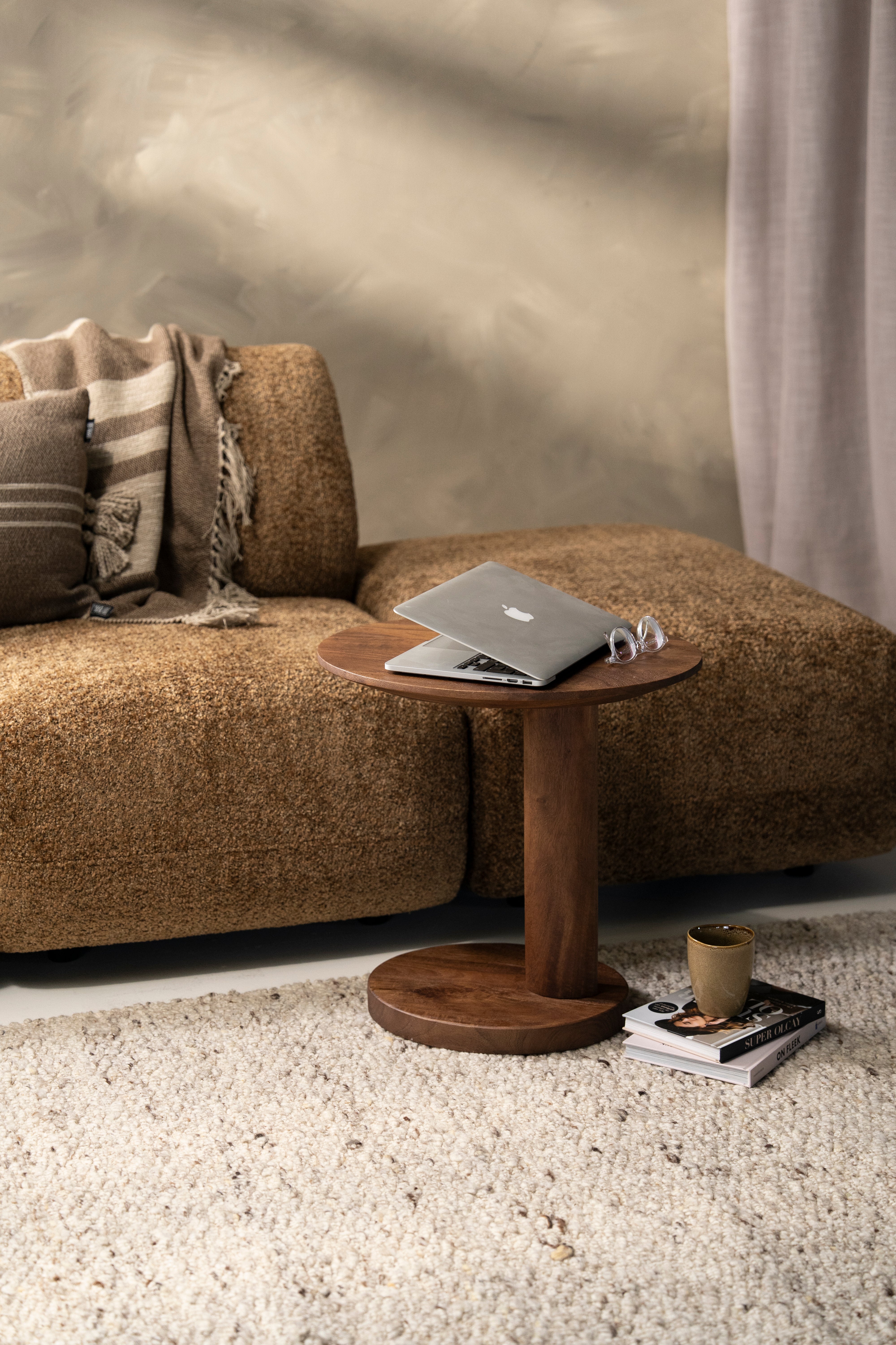 NOVIA Side Table Dark Mango Wood