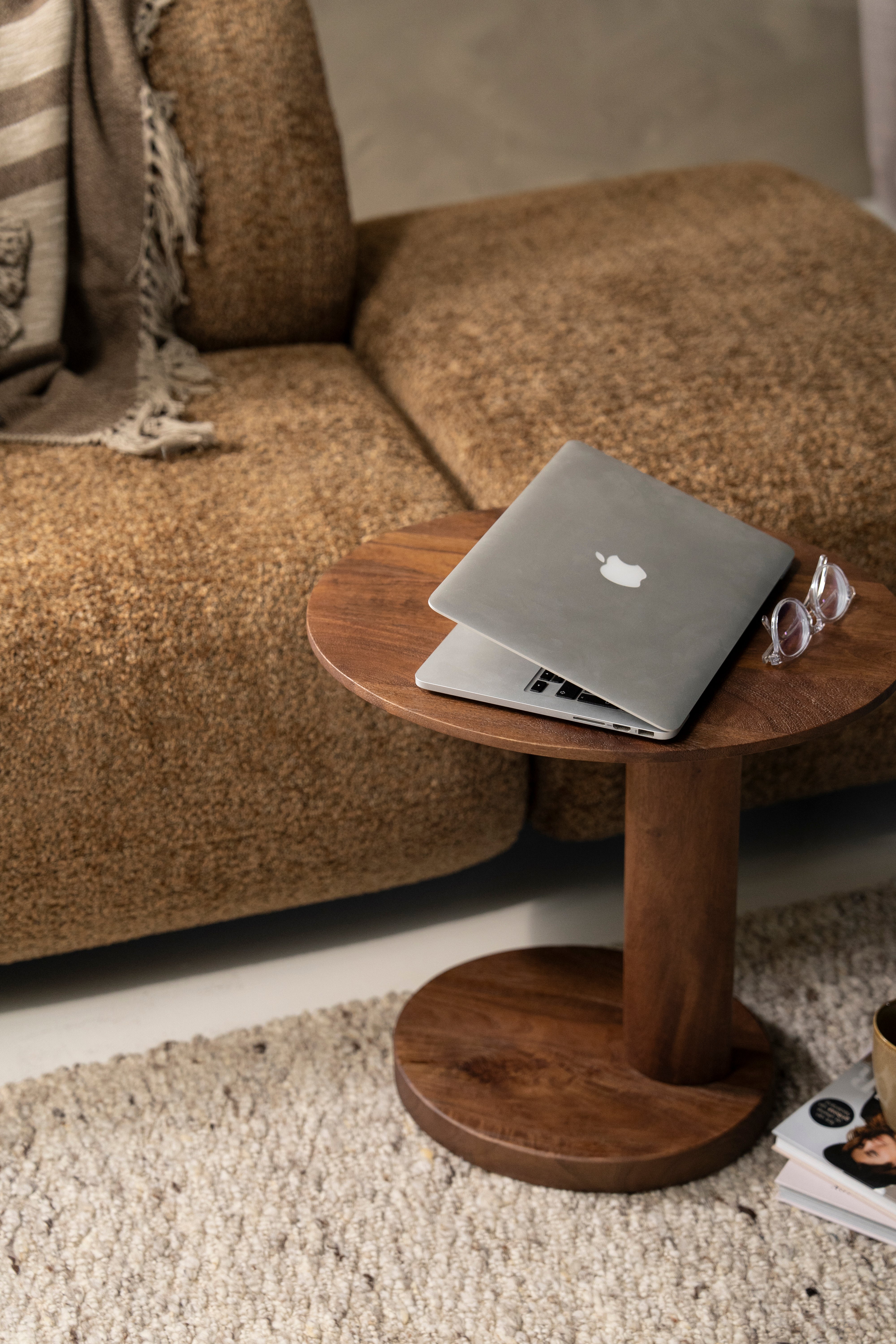 NOVIA Side Table Dark Mango Wood