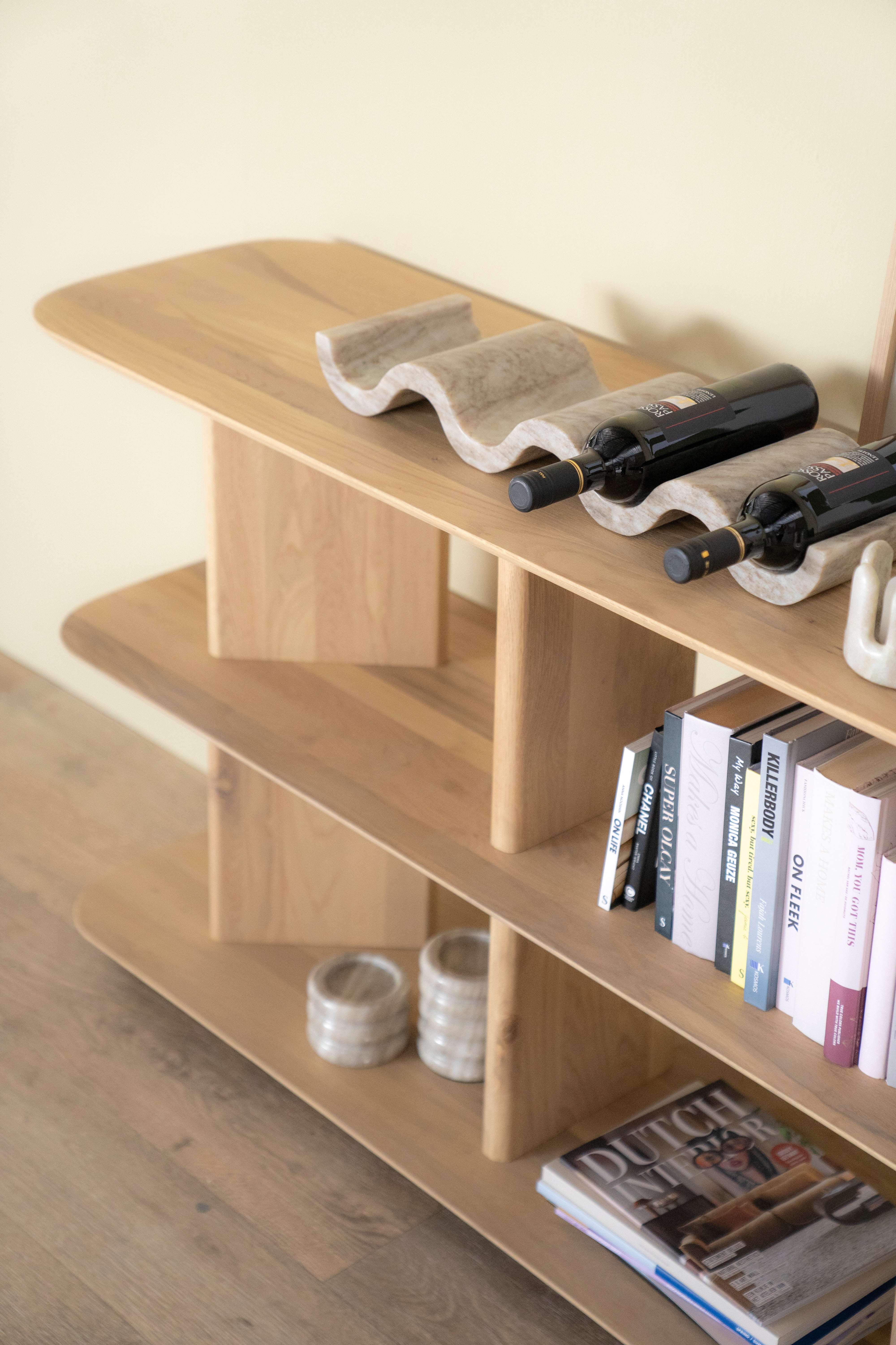 Low shelf TY oak wood